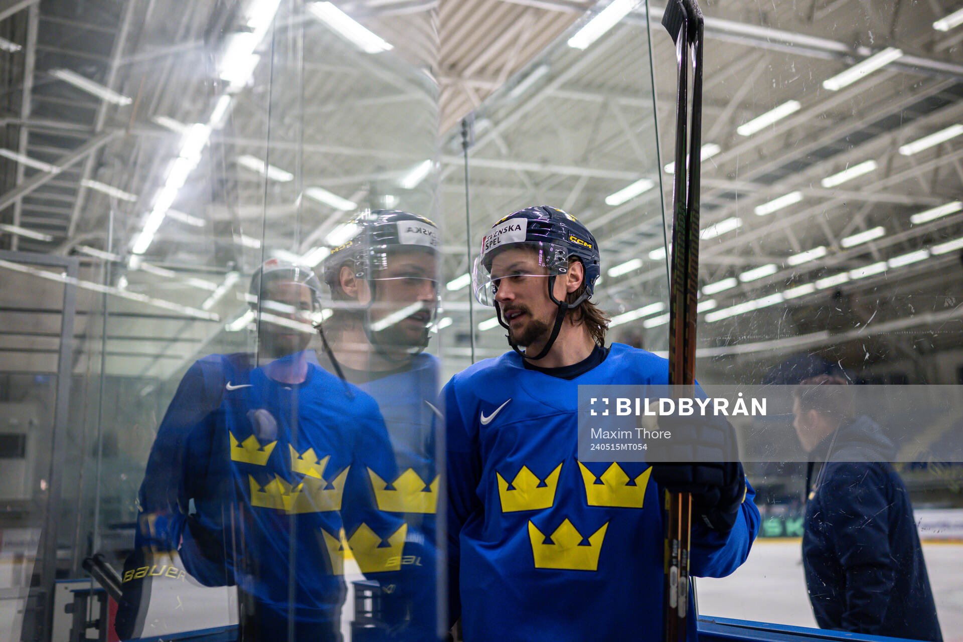 Victor Hedman and Erik Karlsson of Sweden