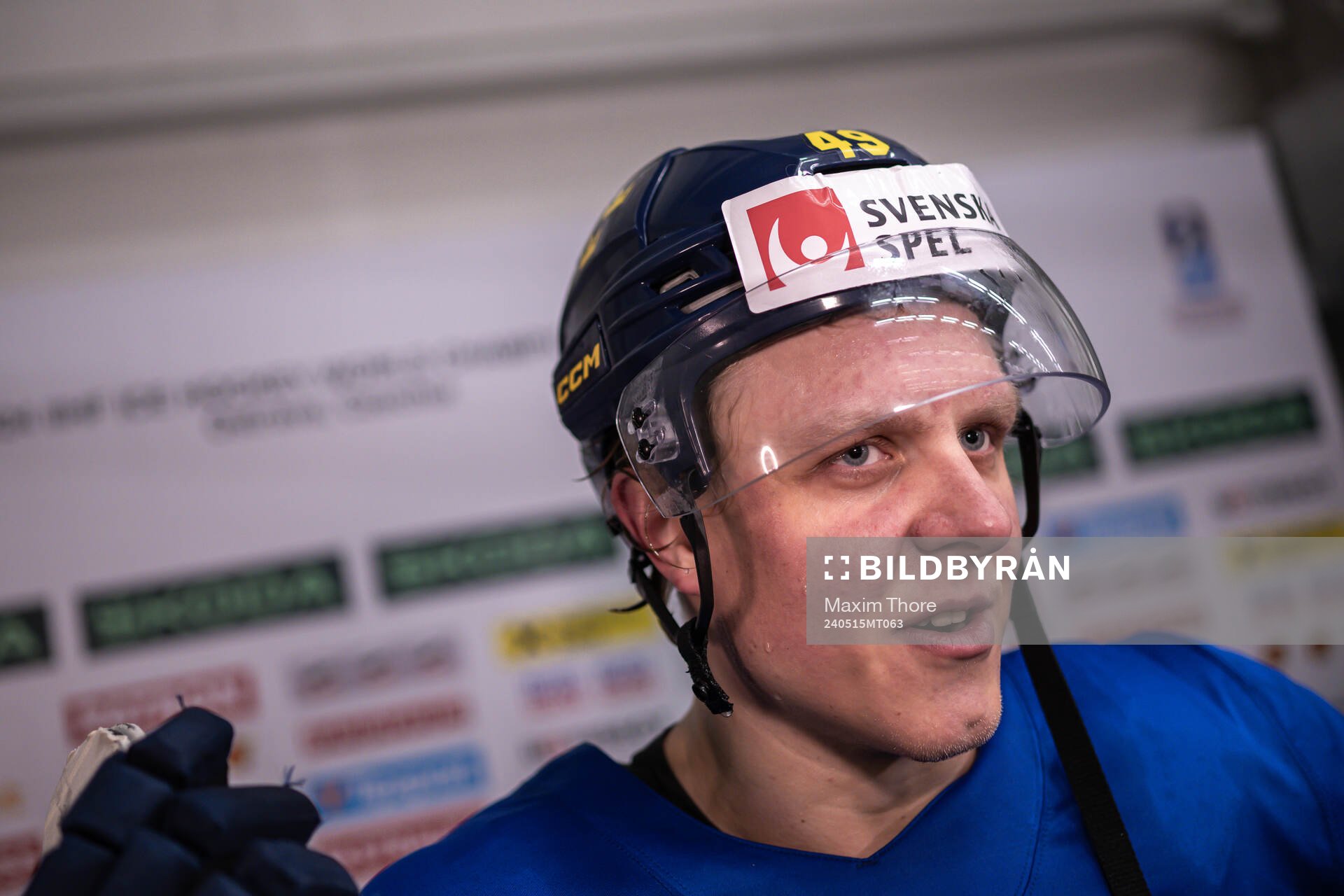Fabian Zetterlund of Sweden speaks with media
