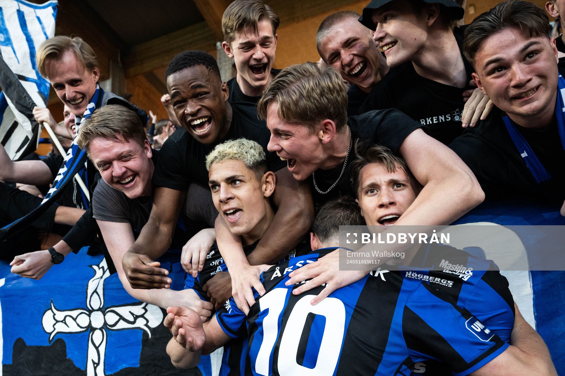 Sirius Yousef Salech jublar med Melker Heier, Marcus