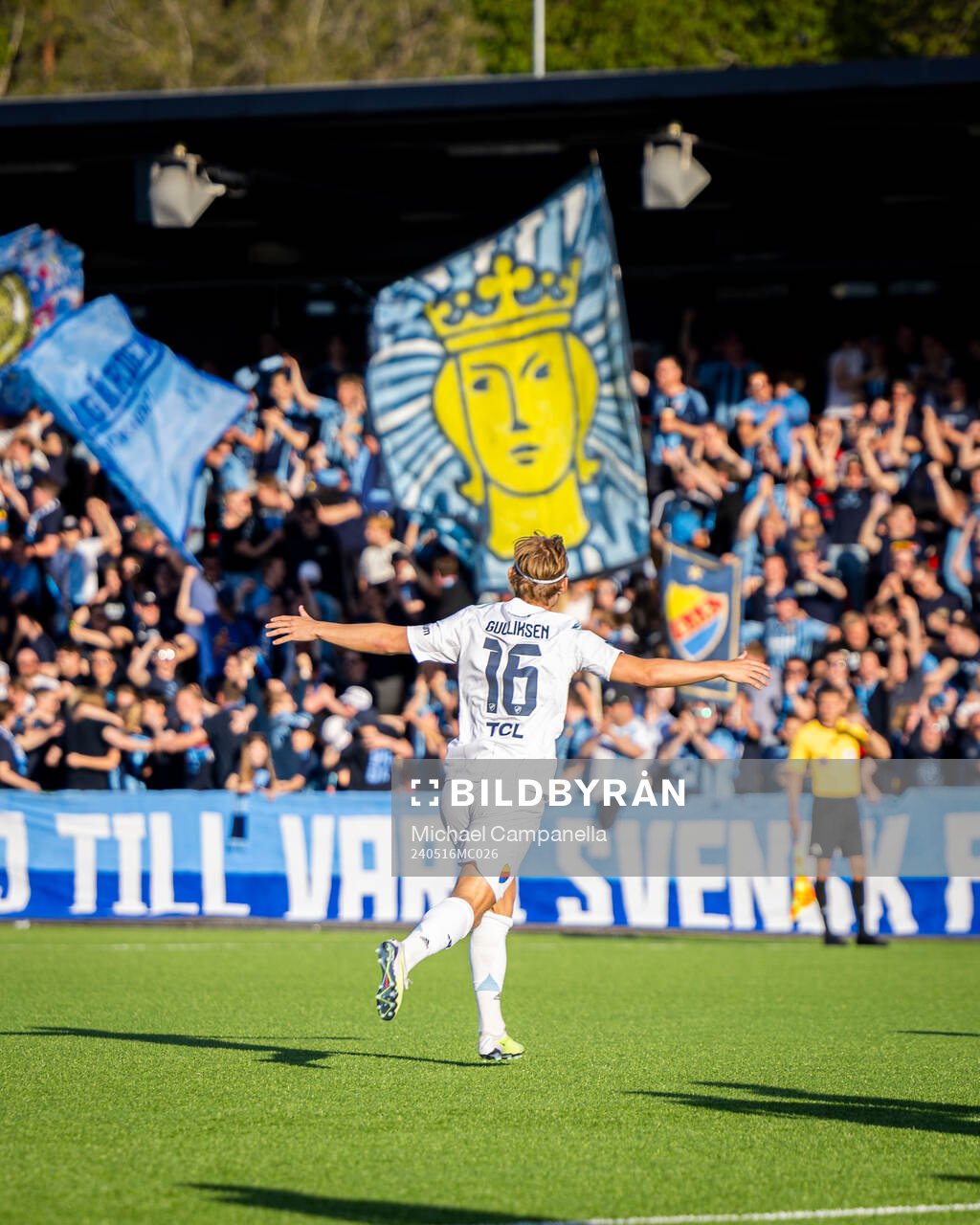 Djurgårdens Tobias Gulliksen jublar 1-0 målet