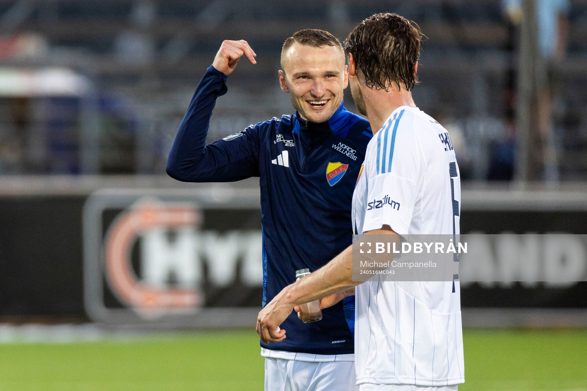 Djurgårdens Piotr Johansson och Albin Ekdal  jublar
