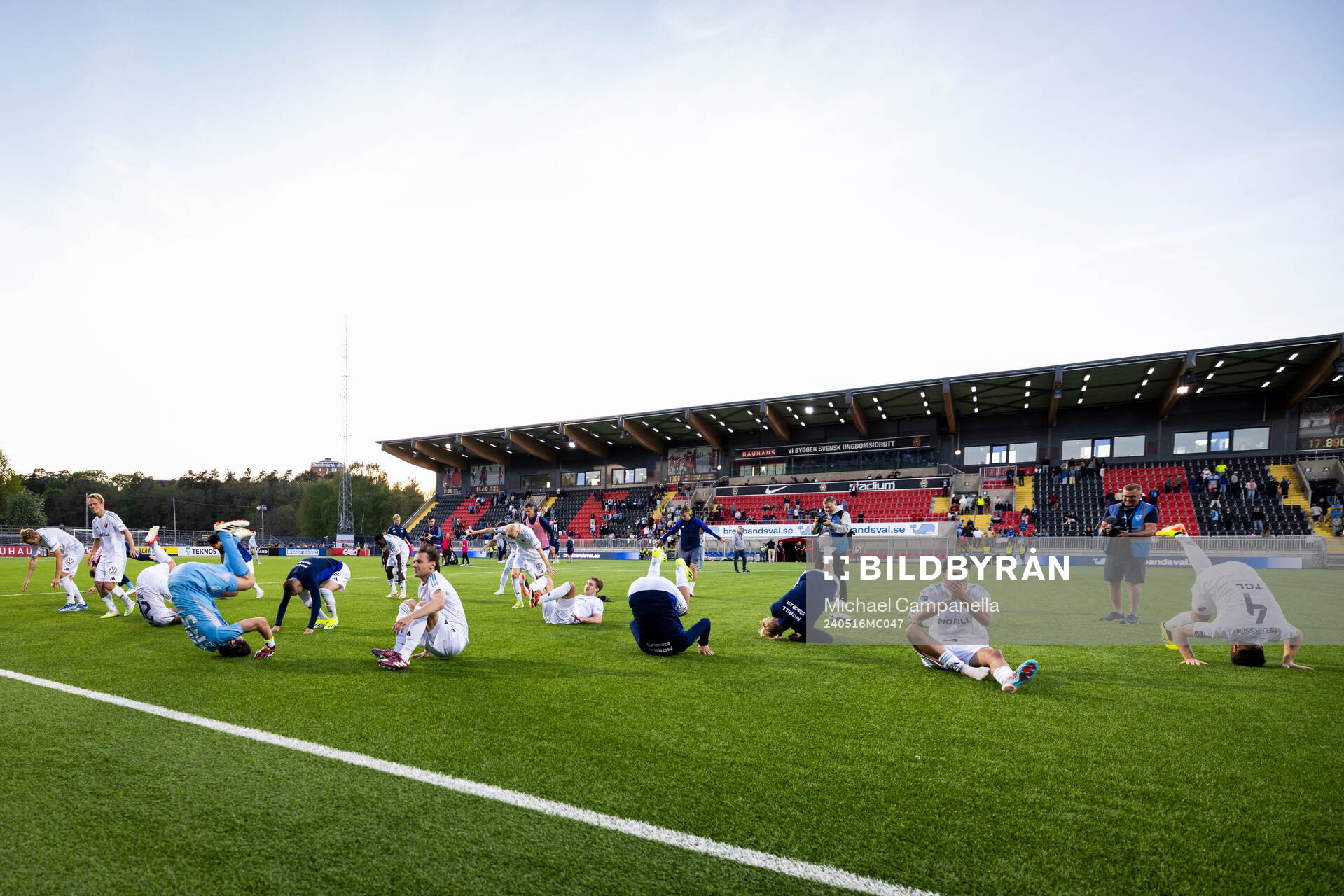 Djurgårdens spelarna jublar