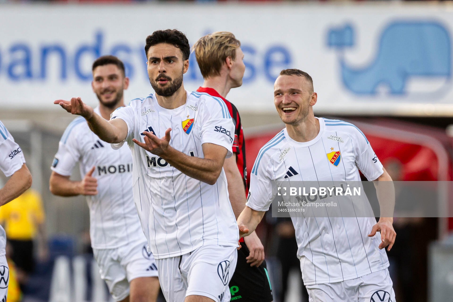 Djurgårdens Deniz Hummet jublar
