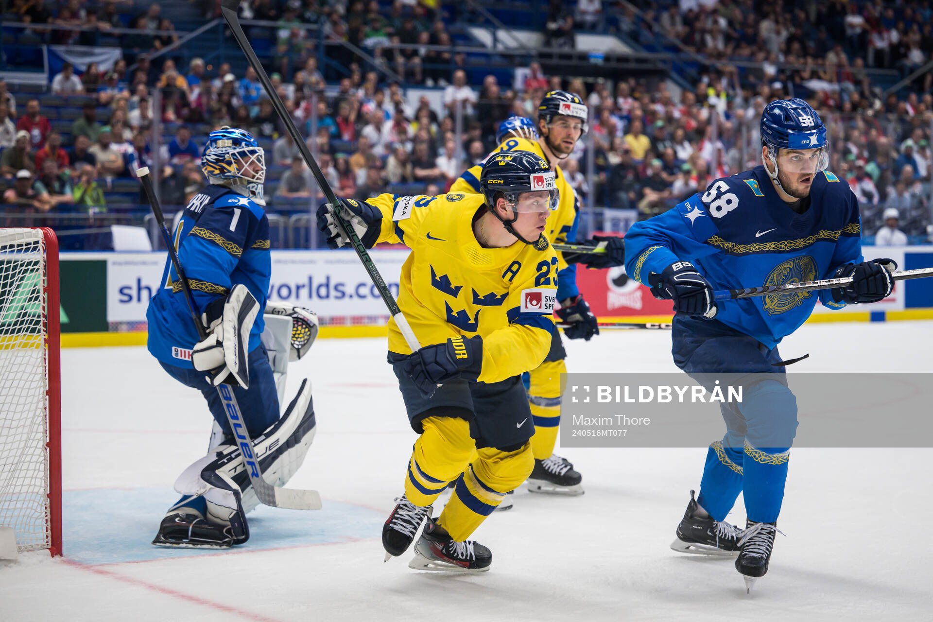 Lucas Raymond of Sweden and of Tamirlan Gaitamirov of