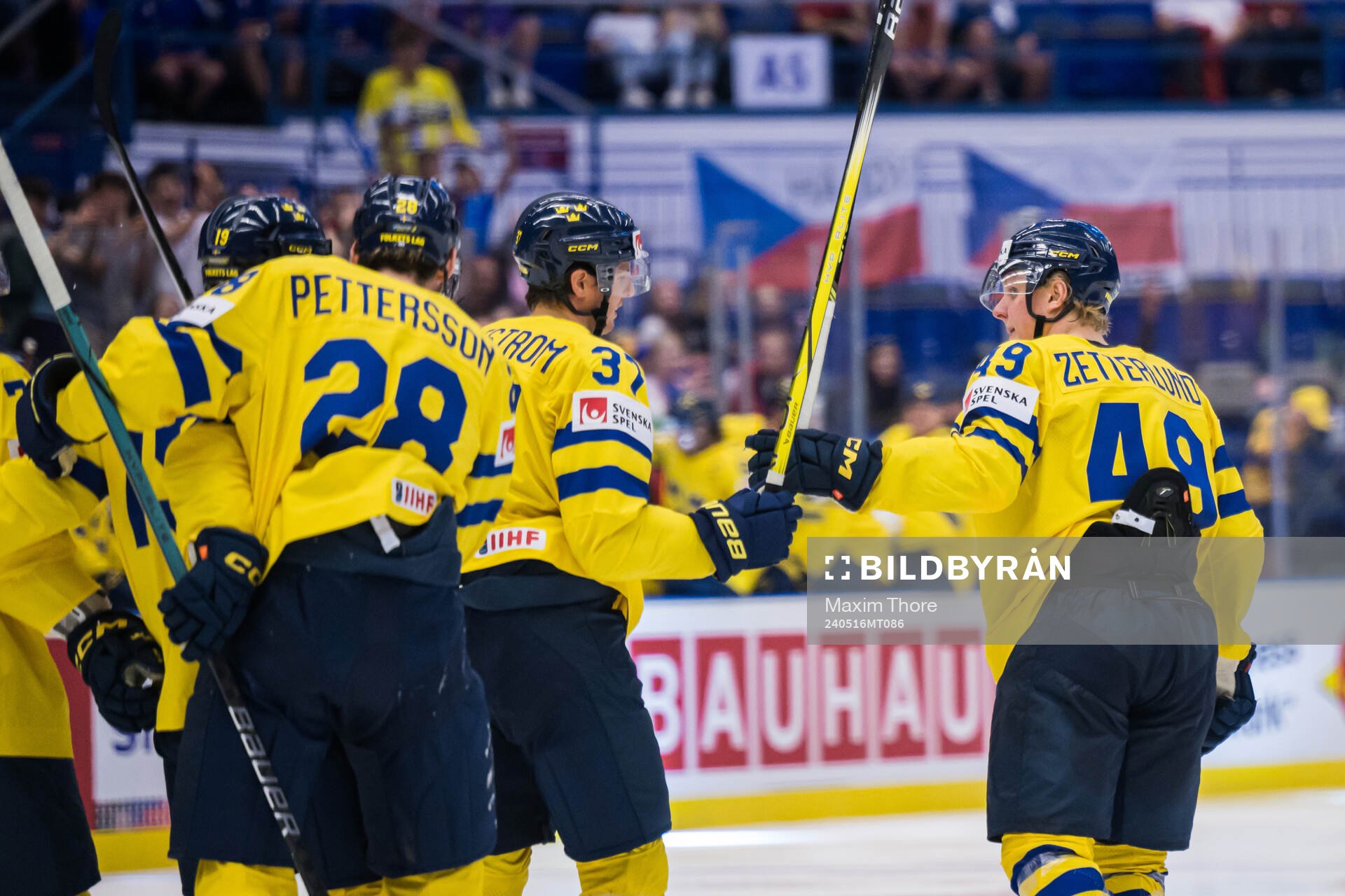 Fabian Zetterlund of Sweden celebrates
