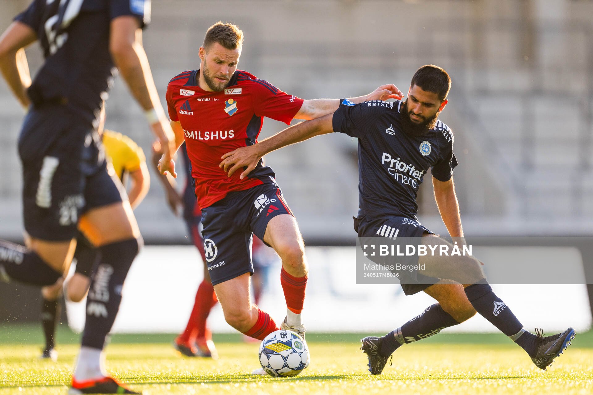 Östers Niklas Söderberg och Utsiktens Suleman Zurmati
