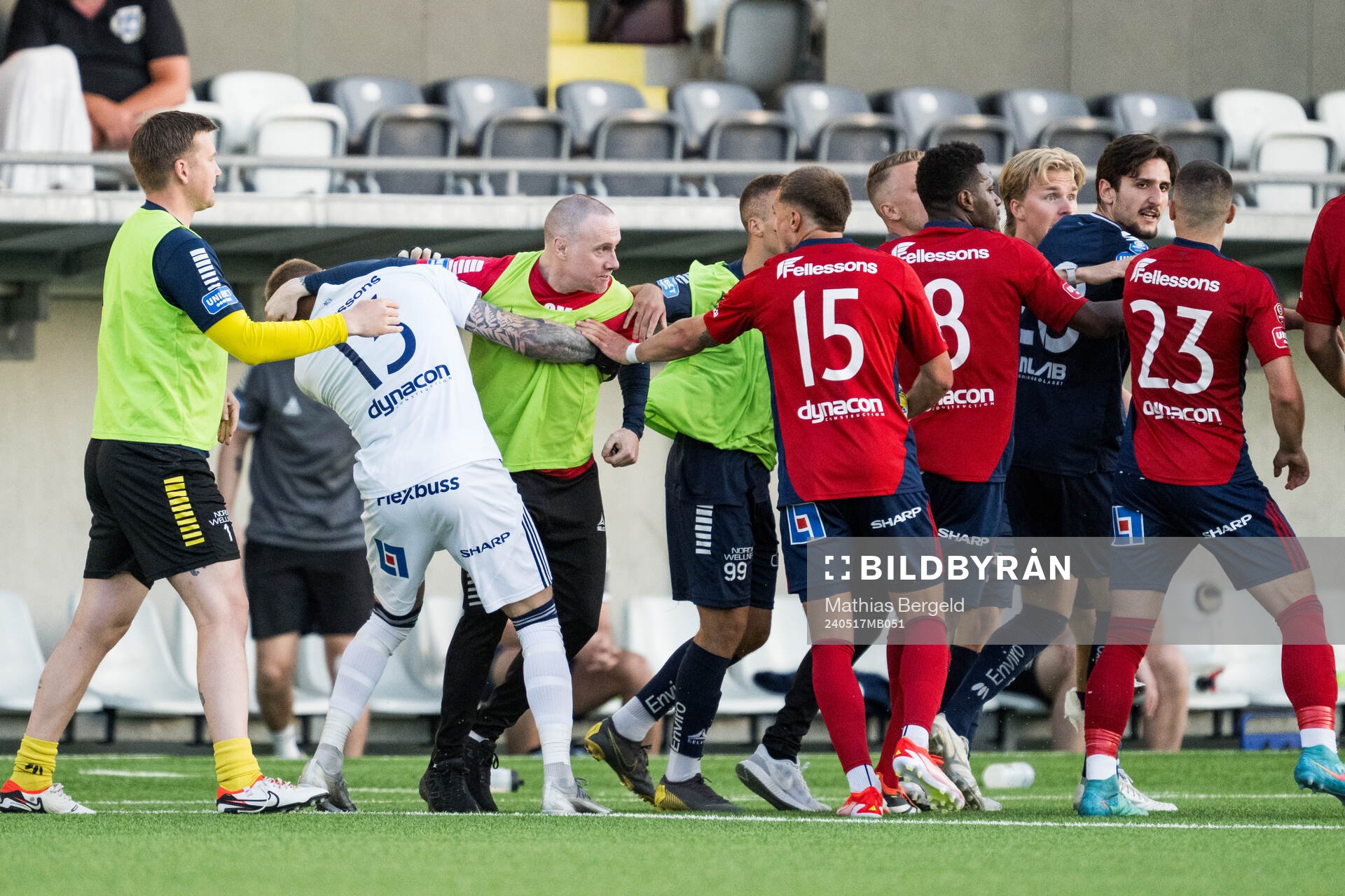 Östers Robin Wallinder och Utsiktens fystränare Conor
