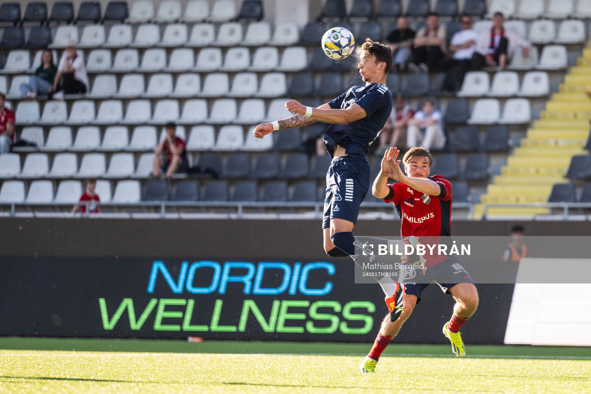 Utsiktens Kevin Rodeblad Lowe och Östers Tatu Varmanen