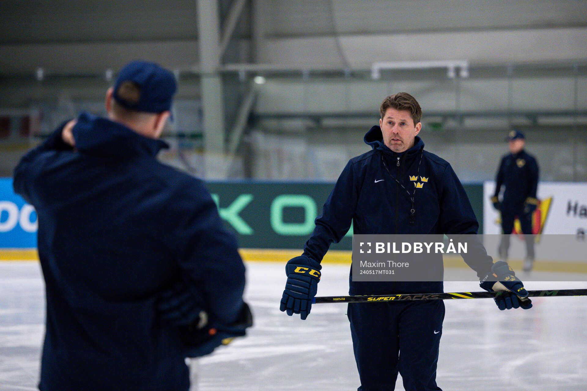 Assistant coach Stefan Klockare of Sweden at a practice