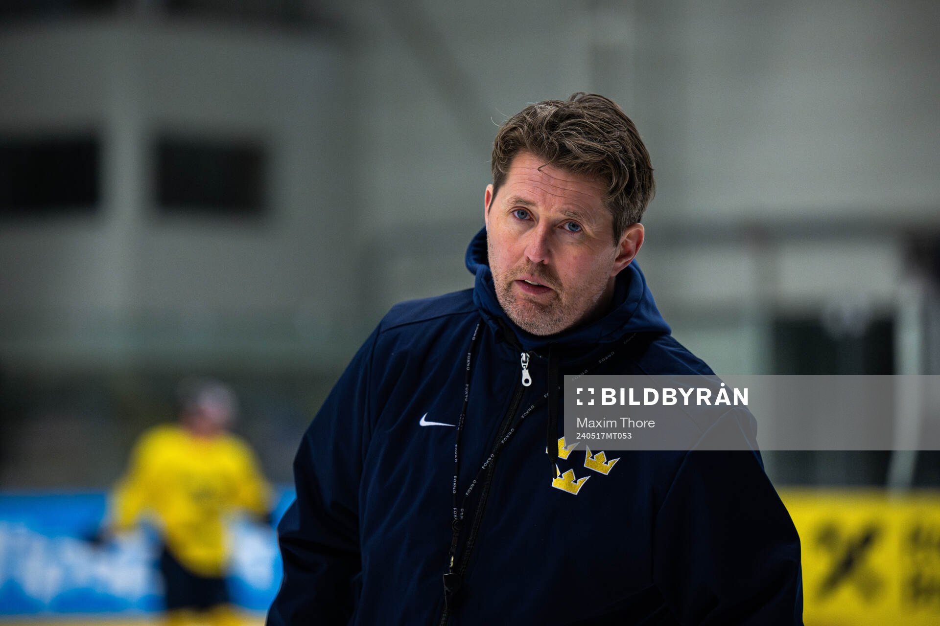 Assistant coach Stefan Klockare of Sweden at a practice