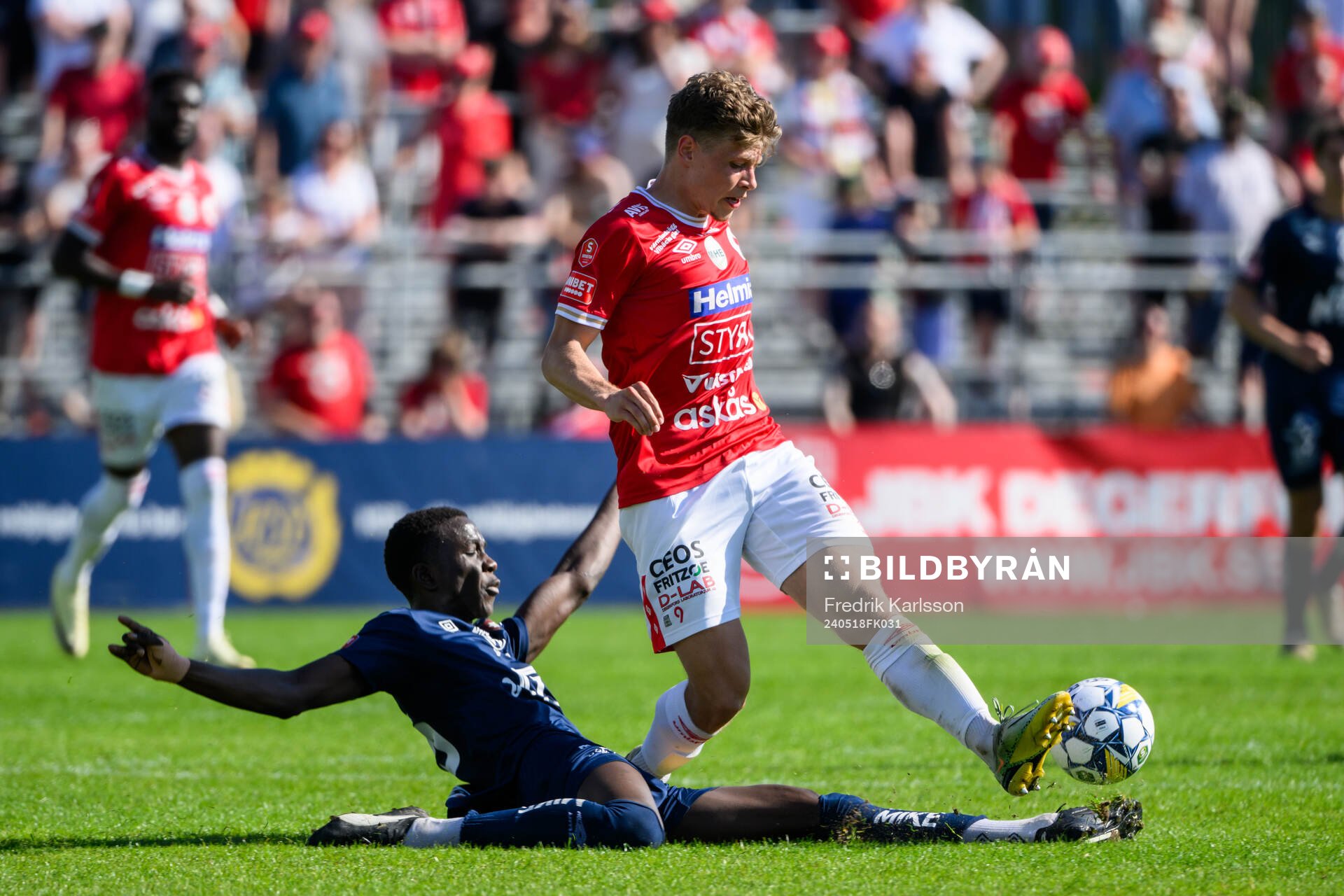 Örgrytes Abdoulaye Faye och Degerfors Gustav Lindgren