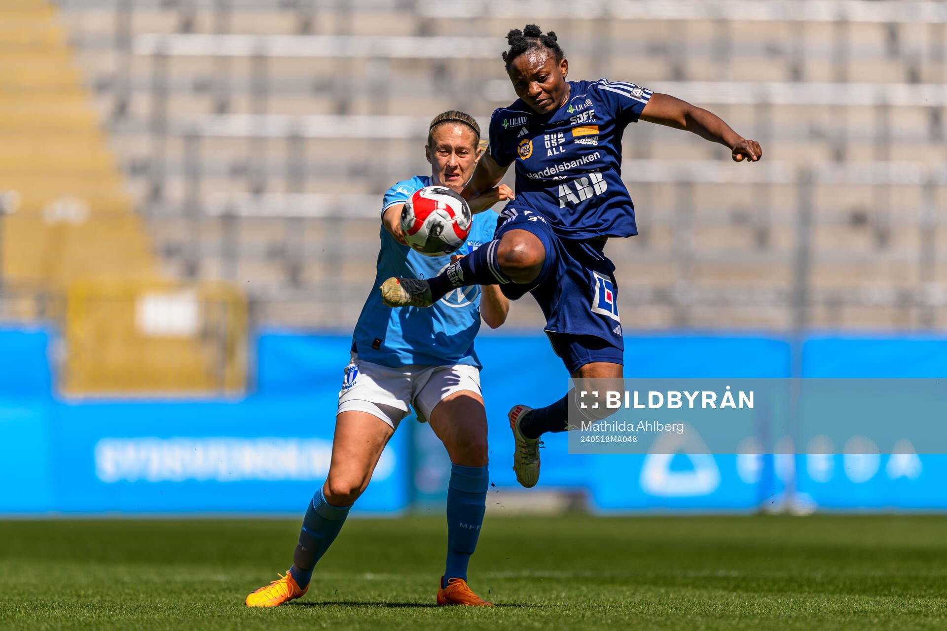 Malmö FFs Sanna Kullberg och Sundsvalls Ebere Orji