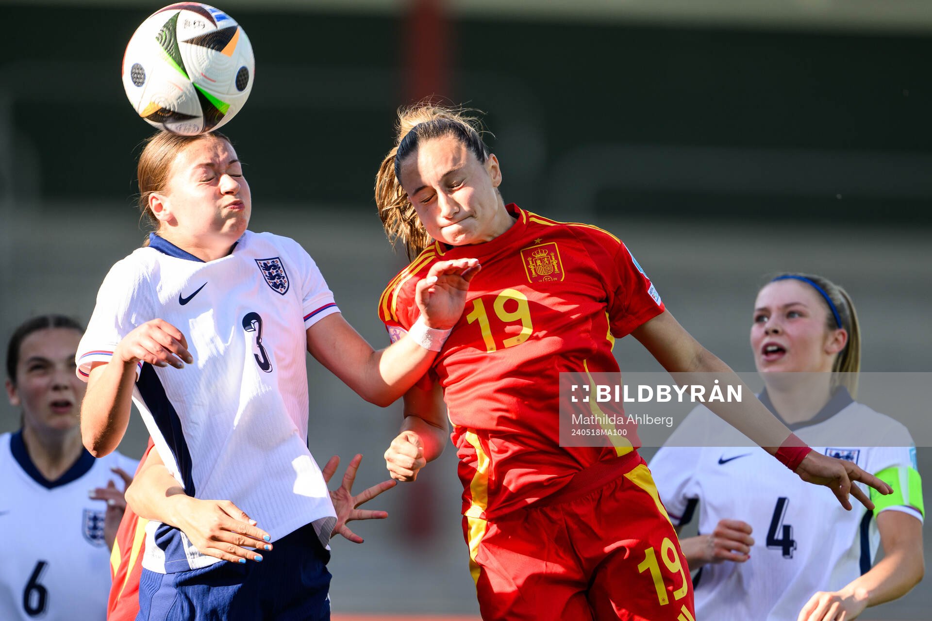 Rachel Maltby of England and Alba Cerrato of Spain during the UEFA European Women’s Under-17 Championship final match between England and Spain on May 18, 2024 in Malmö.