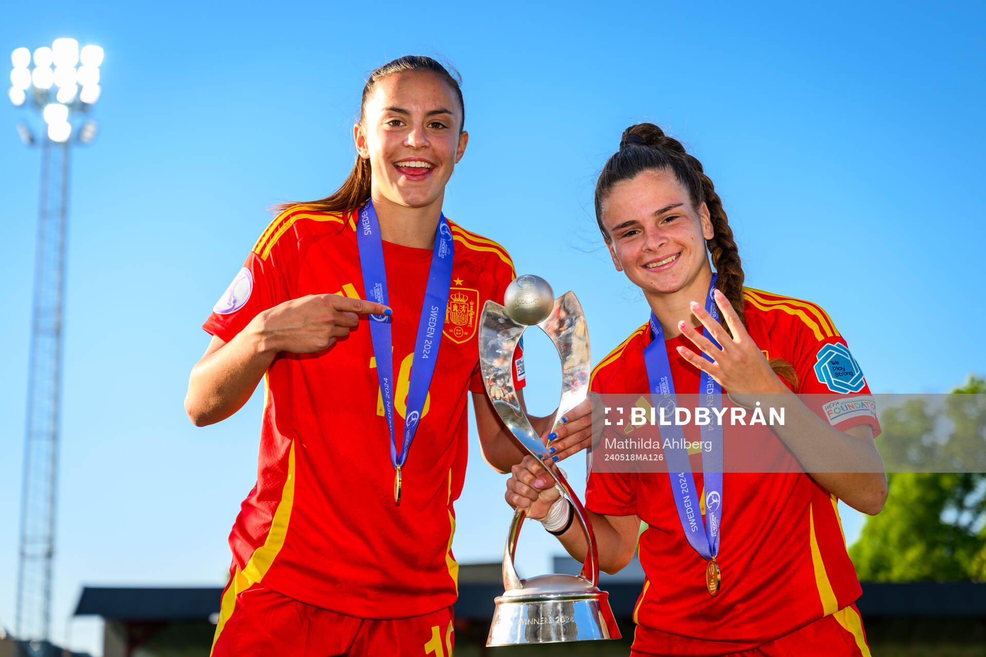 Clara Serrajordi and Noa Ortega of Spain celebrate after the UEFA European Women’s Under-17 Championship final match between England and Spain on May 18, 2024 in Malmö.