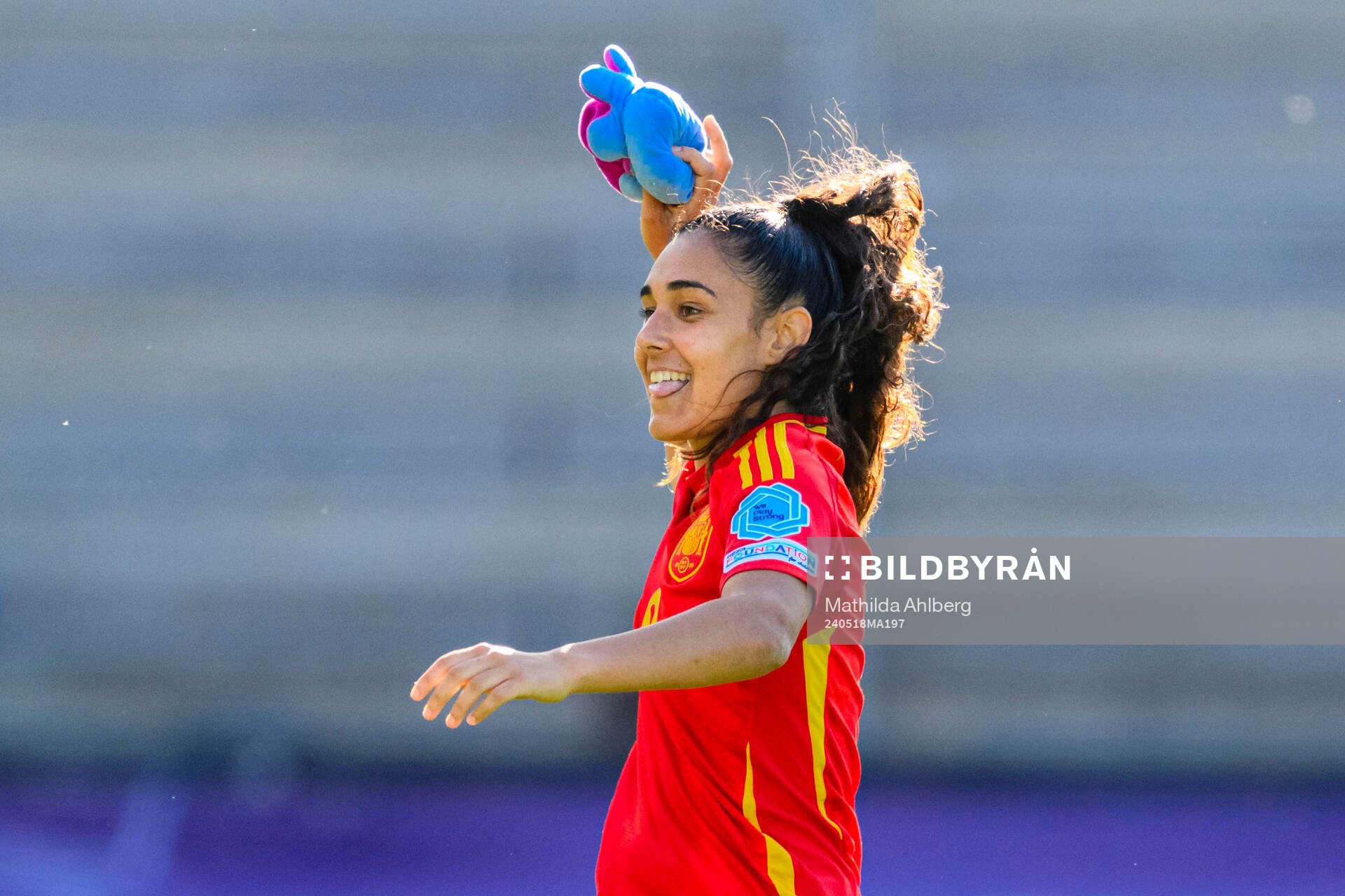 Celia Segura of Spain celebrates scoring 0-3