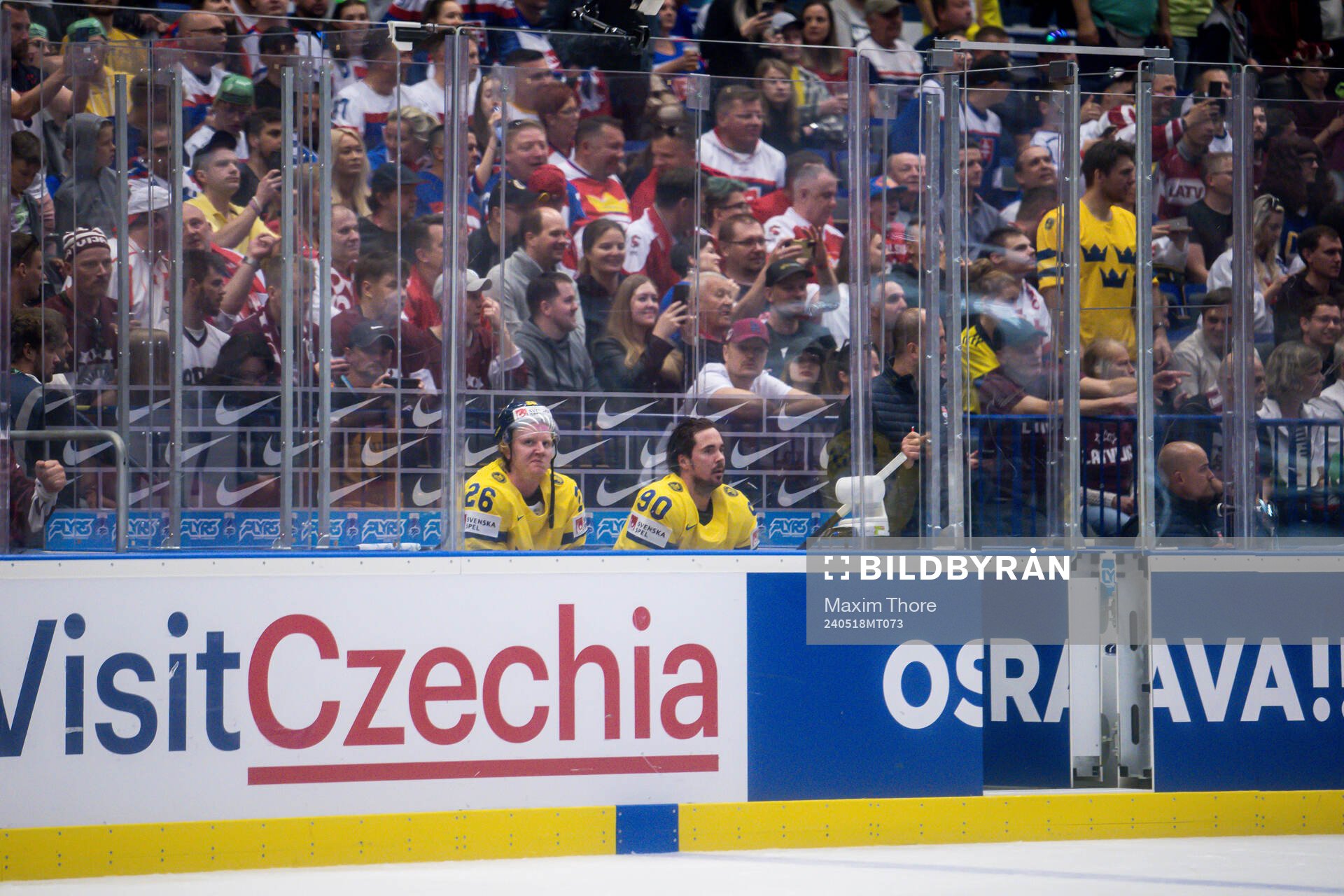Rasmus Dahlin and Marcus Johansson of Sweden in the penalty