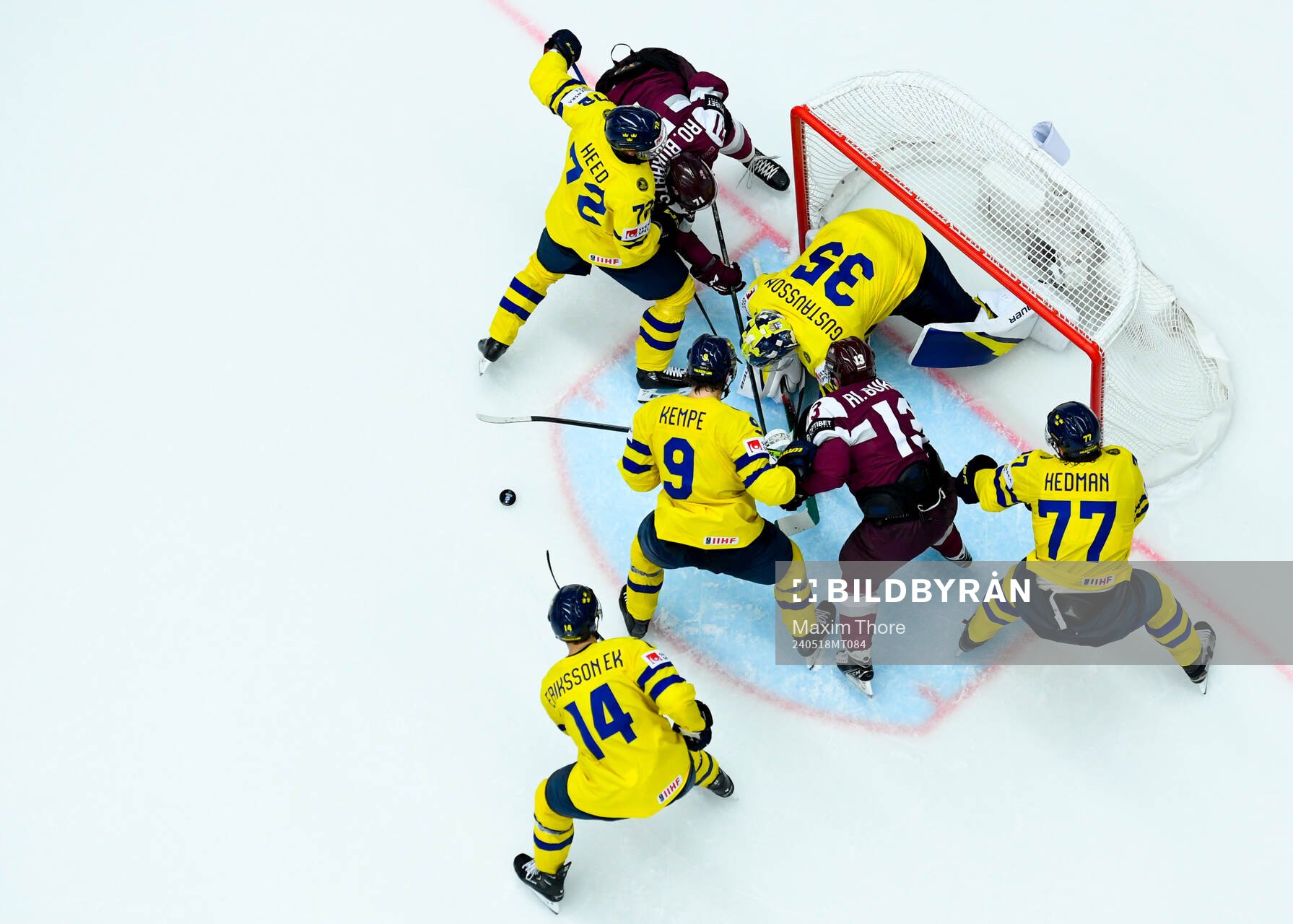 goaltender Filip Gustavsson, Tim Heed, Adrian Kempe, Victor