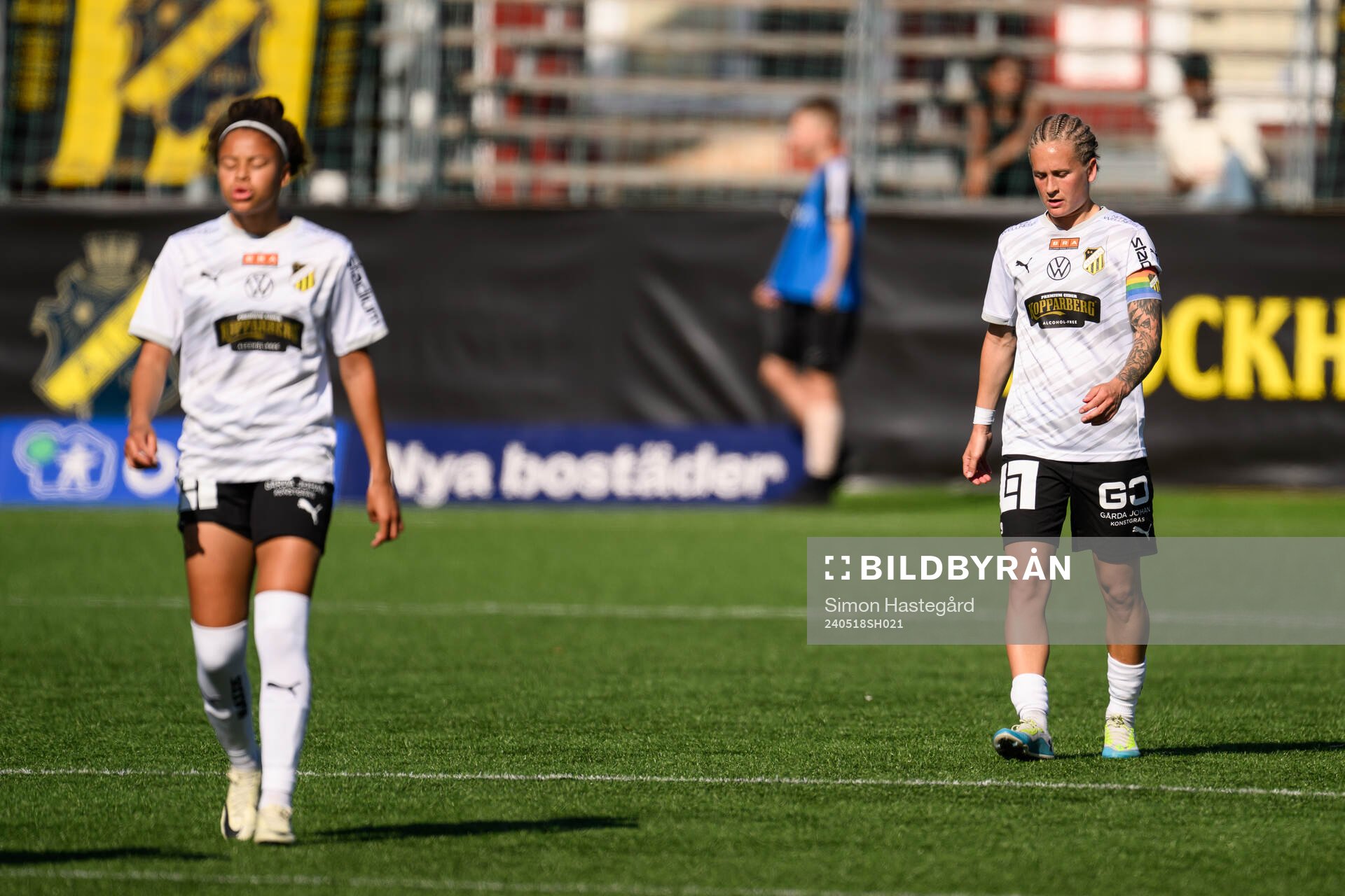 Häckens Felicia Schröder och Filippa Curmark deppar