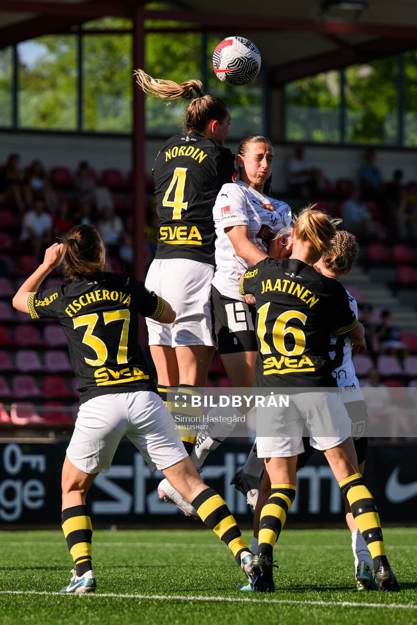 underAIKs Jennie Nordin och Häckens Rusul Rosa Kafaji