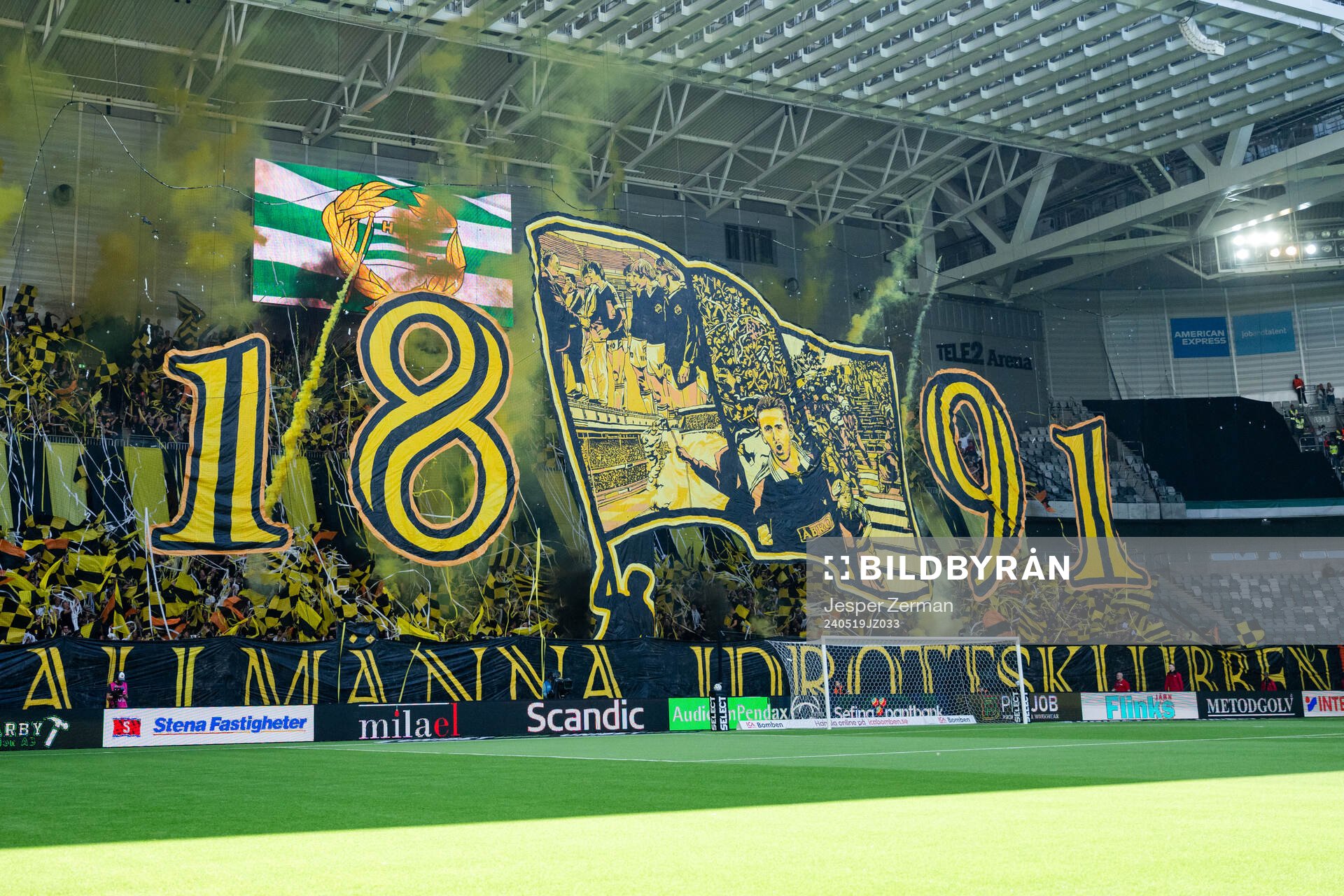 AIKs supportrar med tifo