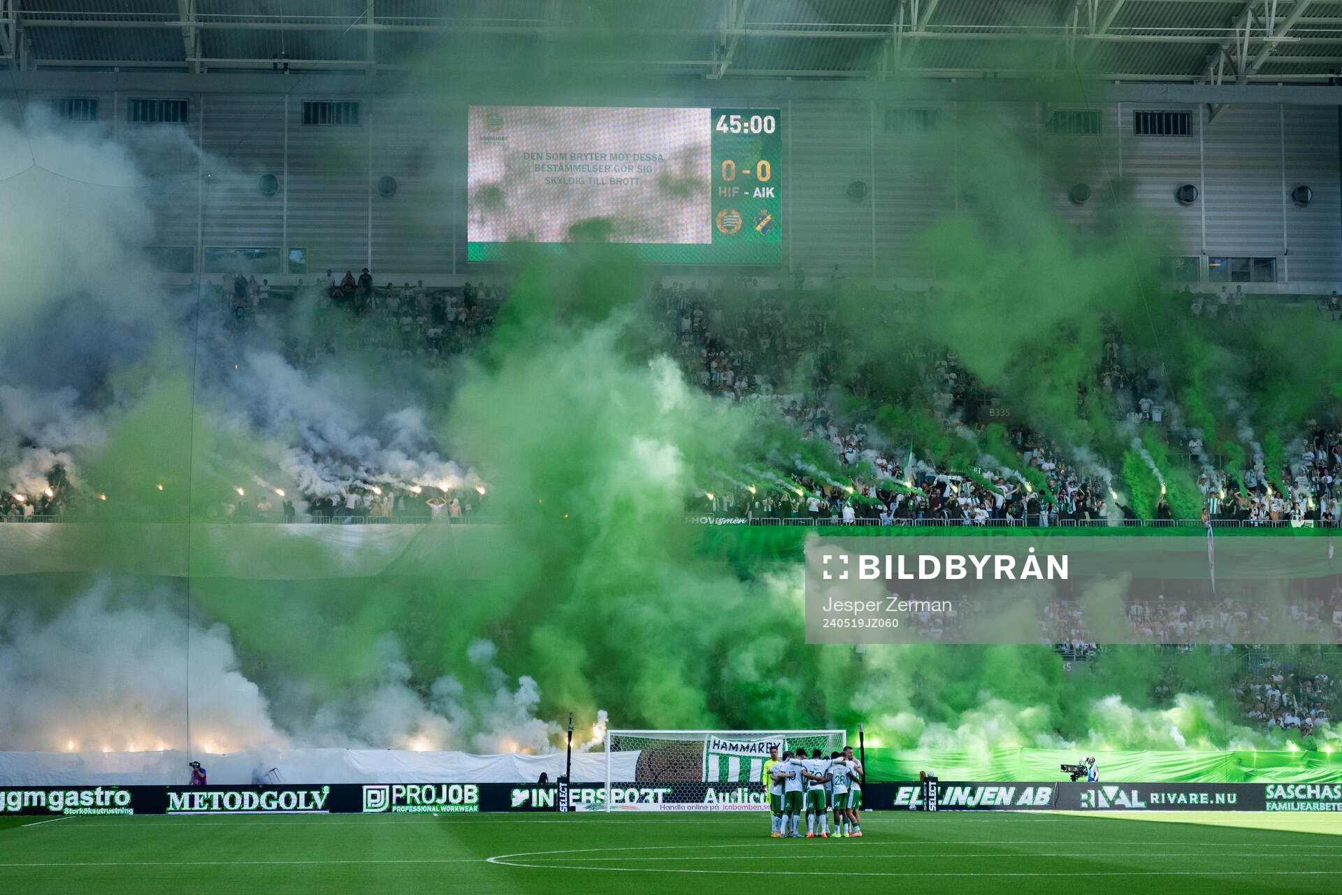 Hammarbys supportrar med tifo