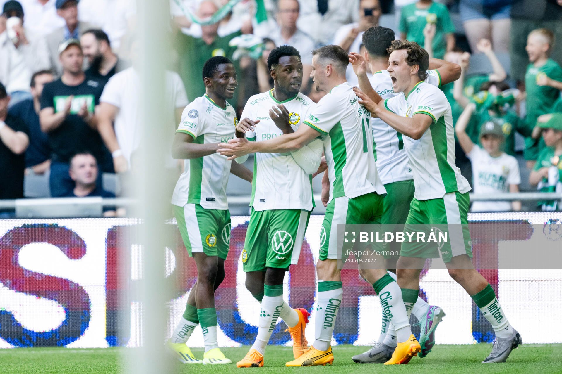 Hammarbys Shaquille Pinas jublar