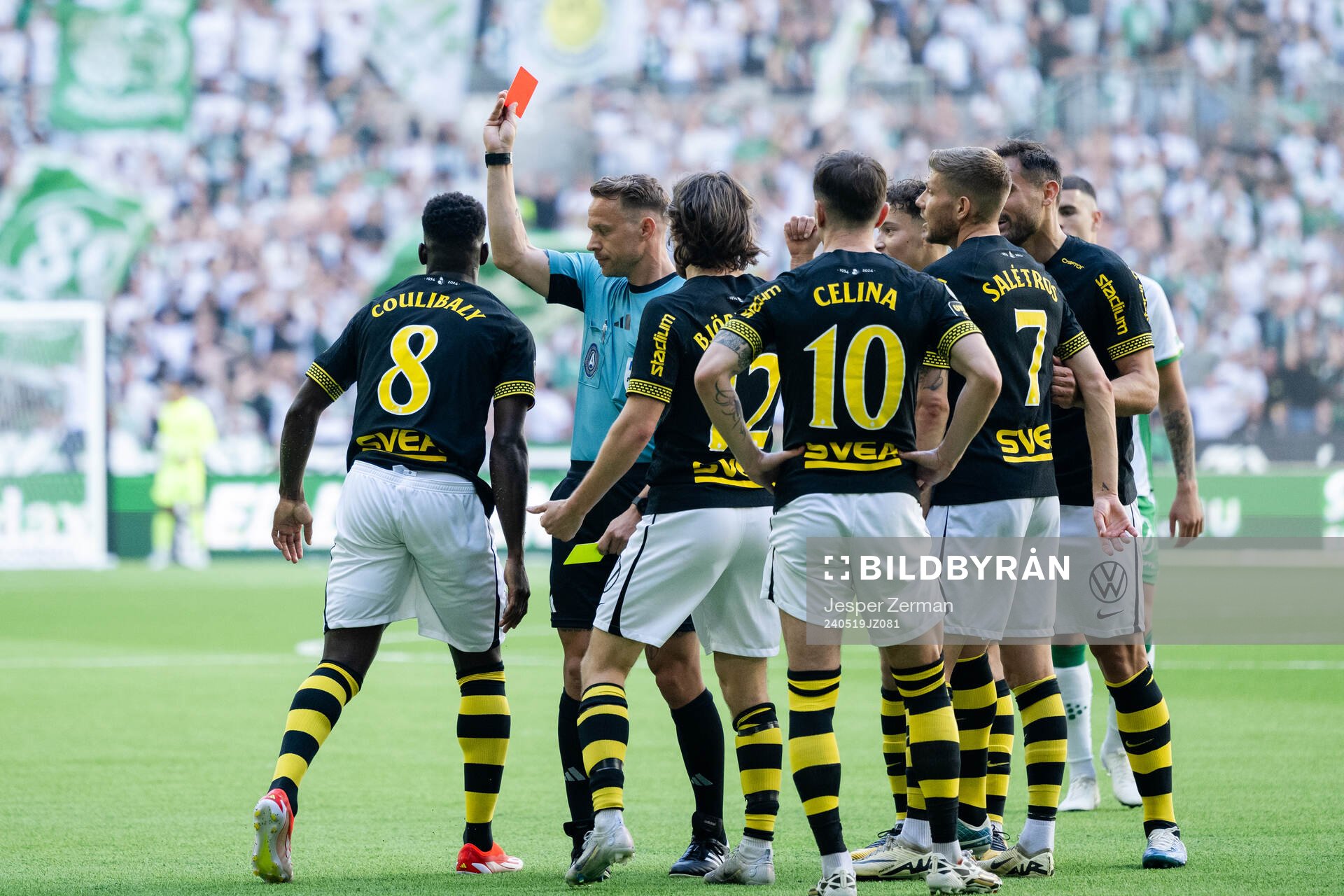 AIKs Ismaila Coulibaly får rött kort
