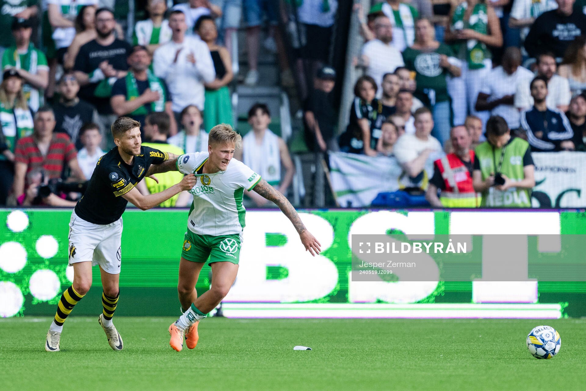 AIKs Anton Salétros och Hammarbys Fredrik Hammar