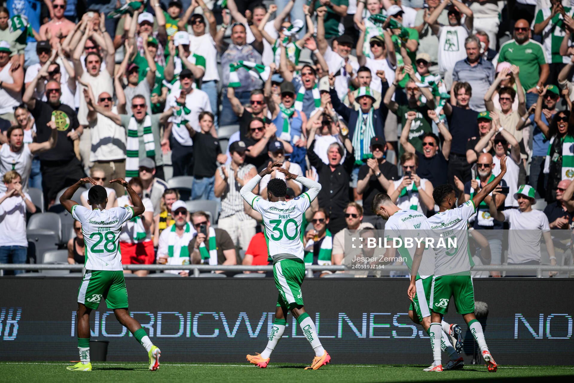 Hammarbys Shaquille Pinas jublar