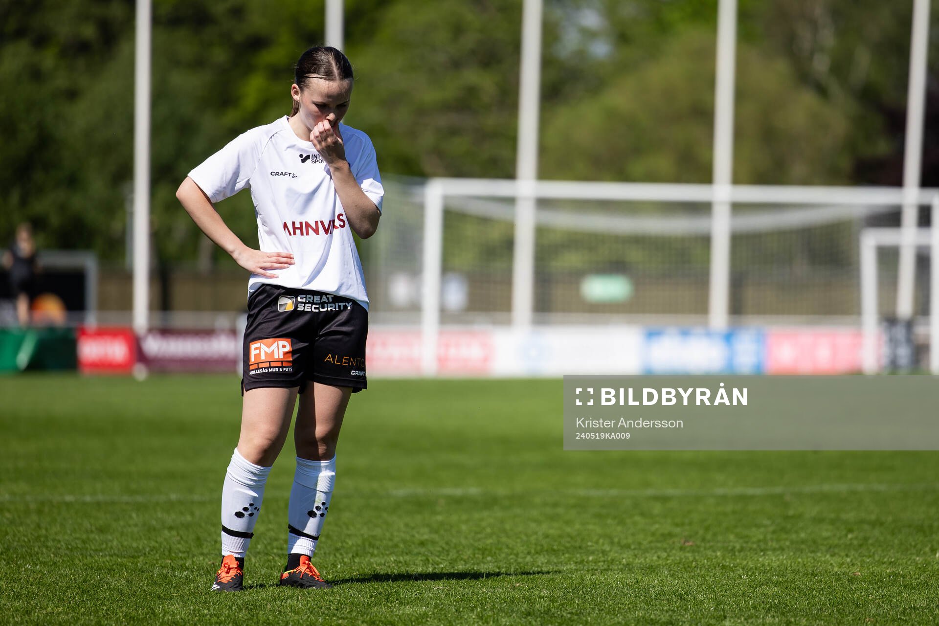 Valders Elvira Nyström deppar
