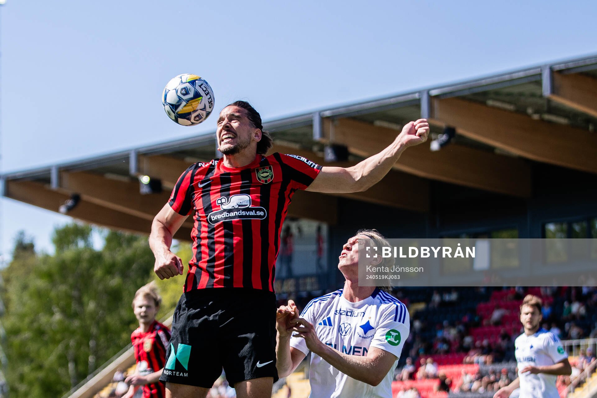 Brommapojkarnas Nikola Vasic och IFK Norrköpings Daniel