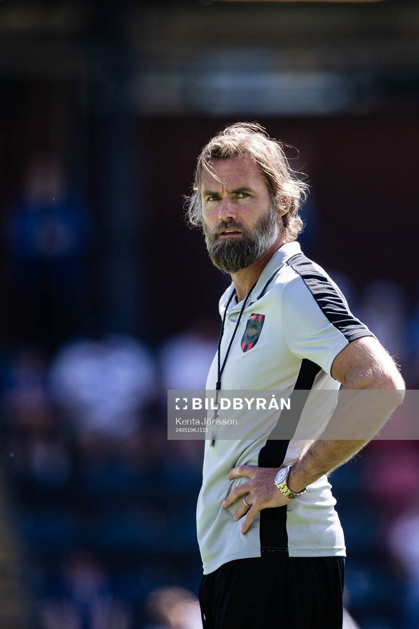 Brommapojkarnas tränare Olof Mellberg