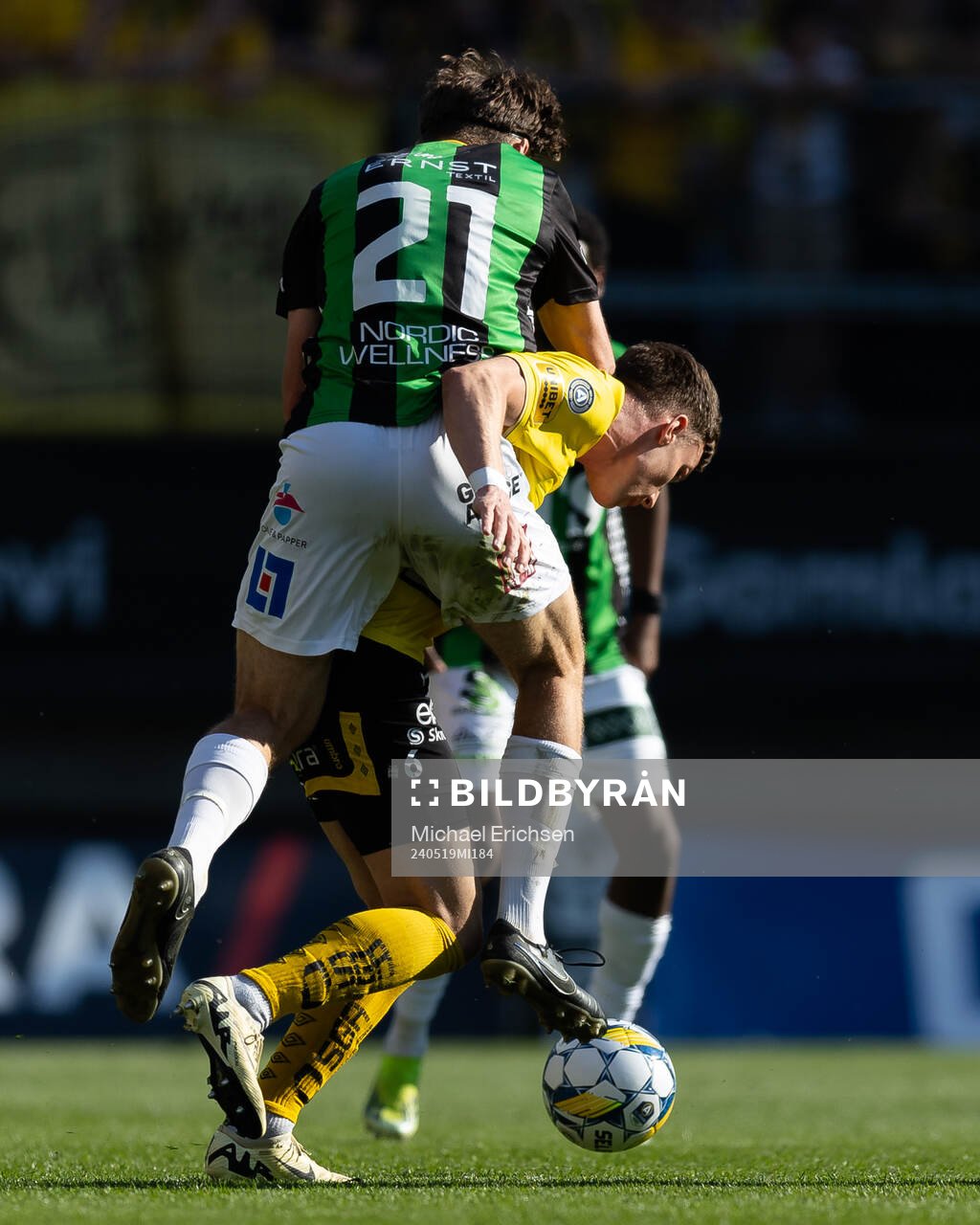 GAIS  Axel Henriksson och Elfsborgs Andri Fannar Baldursson