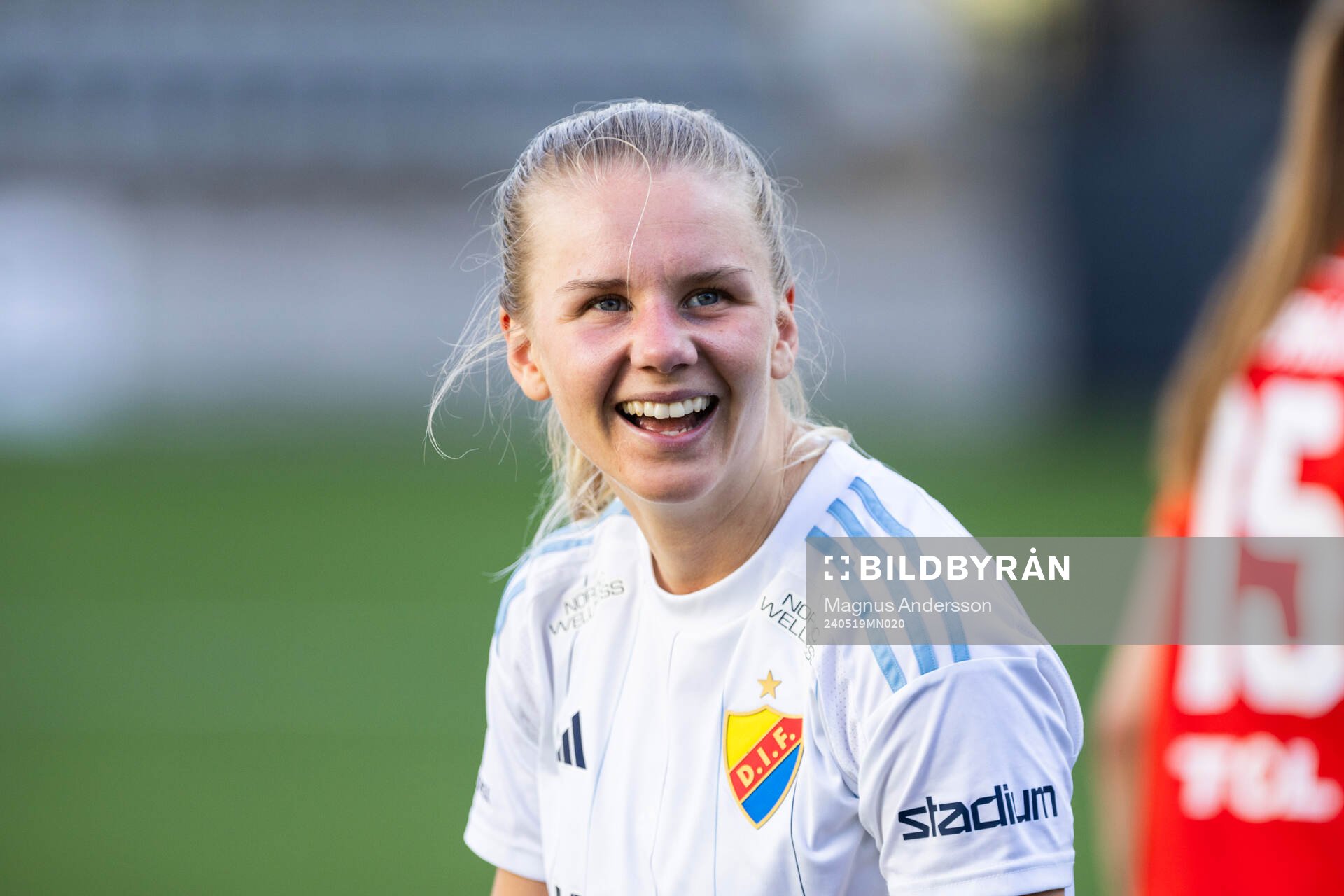 Djurgårdens Nellie Lilja jublar efter fotbollsmatchen i Damallsvenskan mellan Linköping och Djurgården den 19 maj 2024 i Linköping.