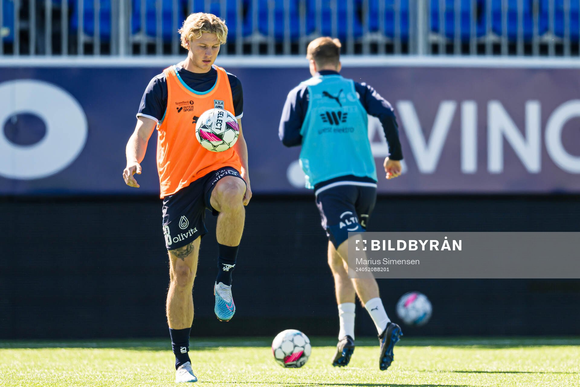 Sebastian Jarl of Kristiansund warms up ahead of the Eliteserien match between Kristiansund and Brann on May 20, 2024 in Kristiansund. 
