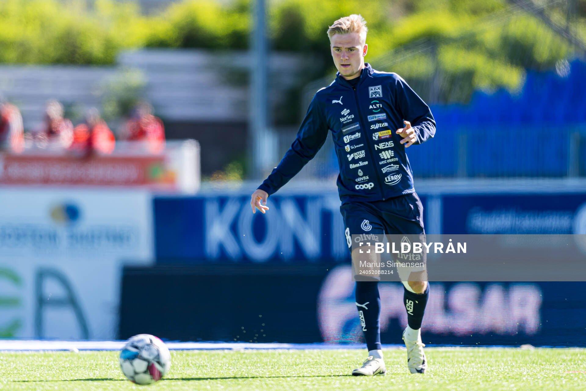 Ruben Alte of Kristiansund warms up