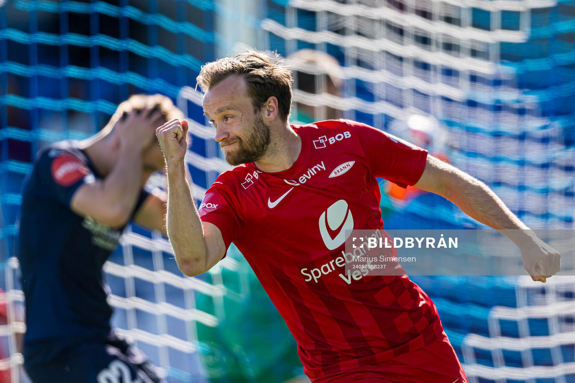 Bård Finne of Brann celebrates