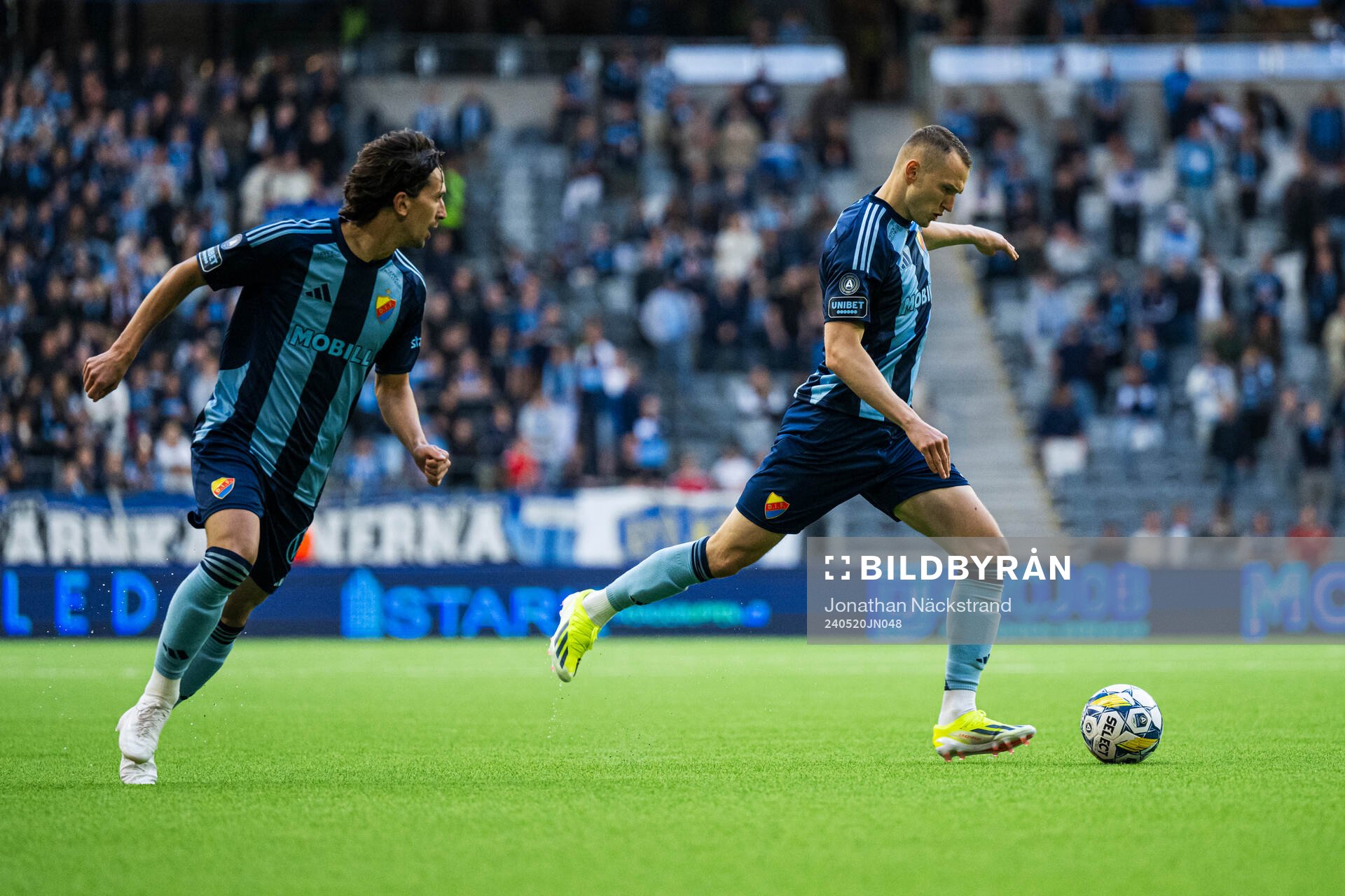 Djurgårdens Piotr Johansson och Gustav Wikheim