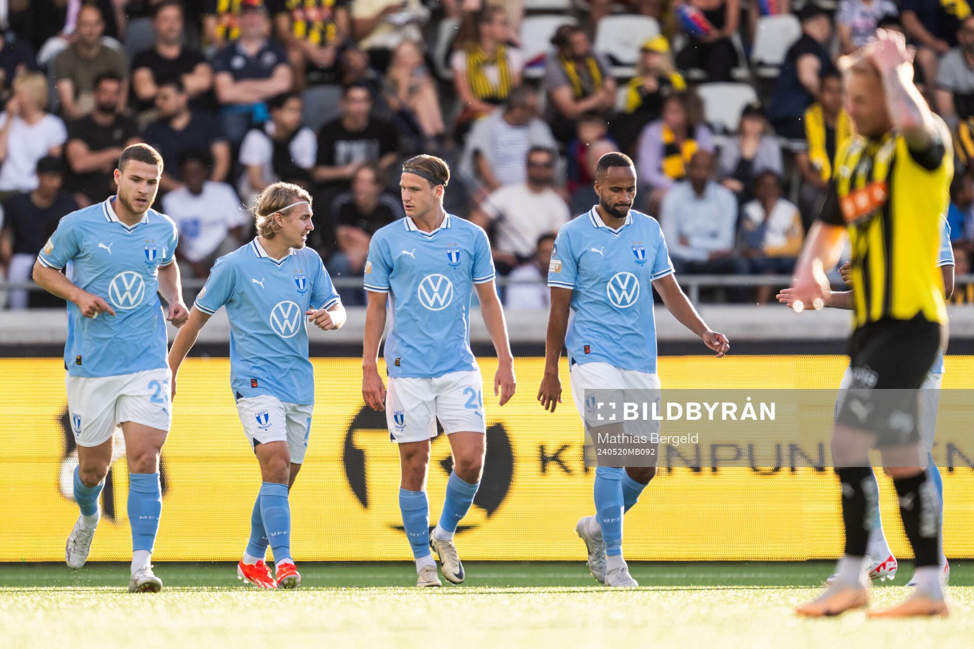 Malmö FFs Gabriel Busanello, Sebastian Nanasi, Erik