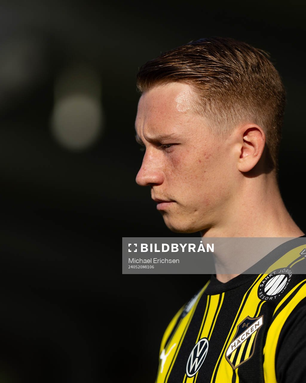 Häckens Julius Lindberg innan fotbollsmatchen i