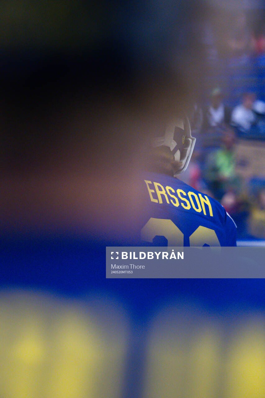 The back of goaltender Samuel Ersson of Sweden