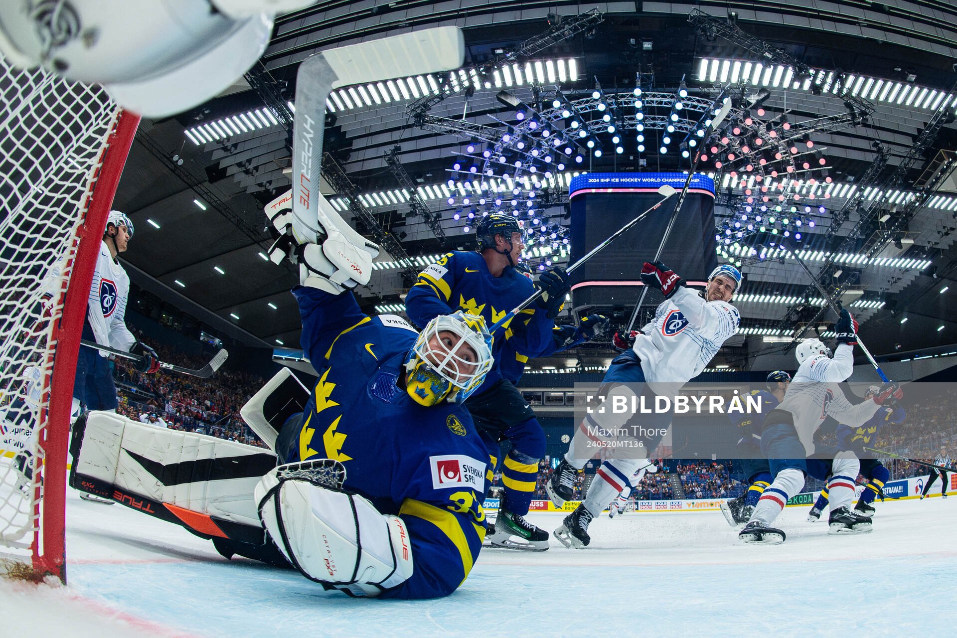 Goaltender Samuel Ersson and Jonas Brodin of Sweden against