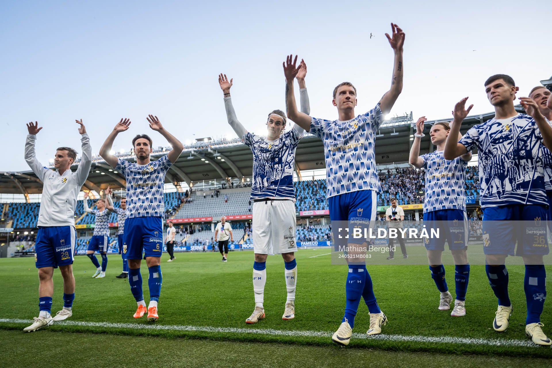 IFK Göteborgs spelare jublar