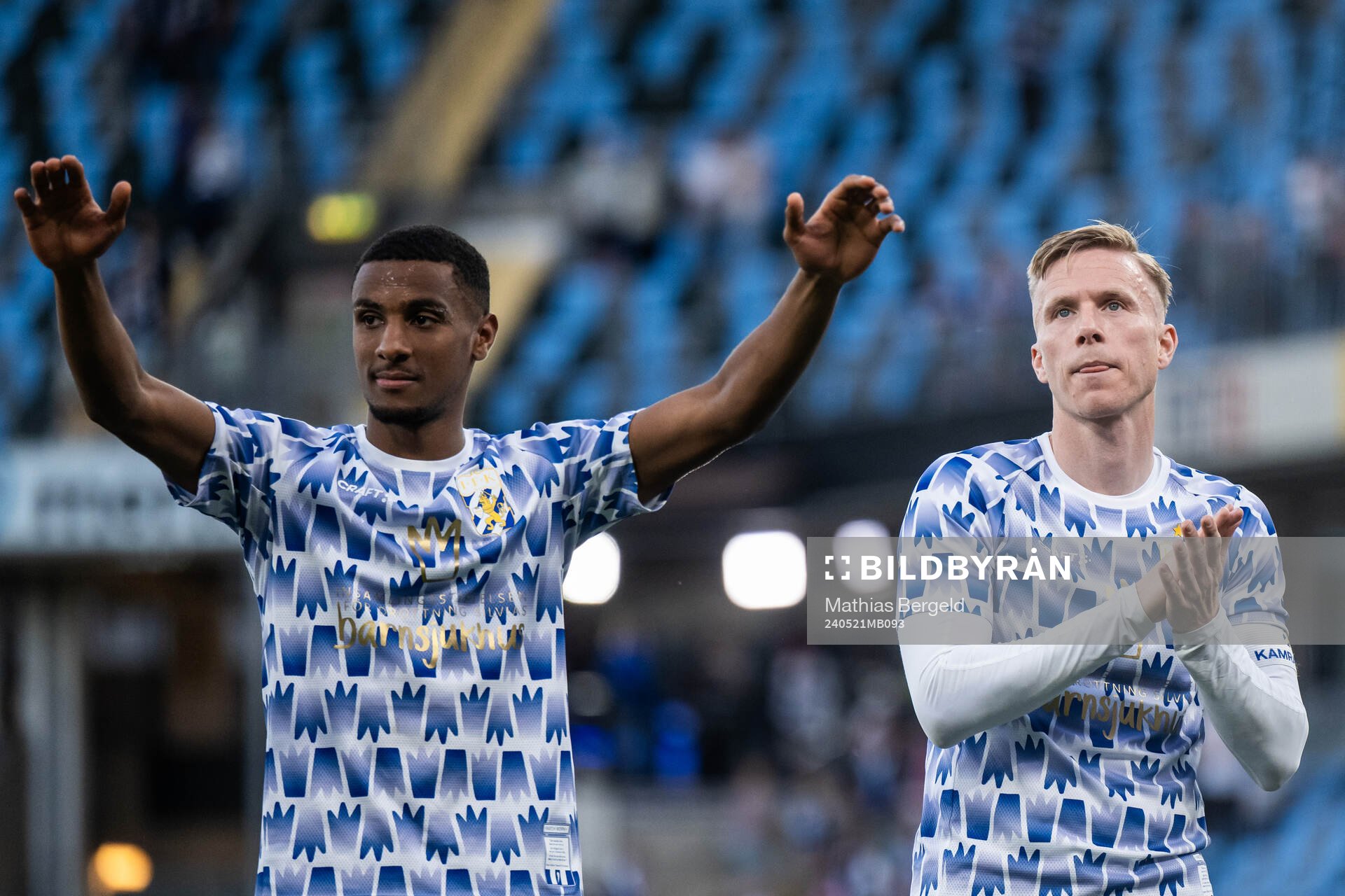 IFK Göteborgs Paulos Abraham och Oscar Wendt jublar