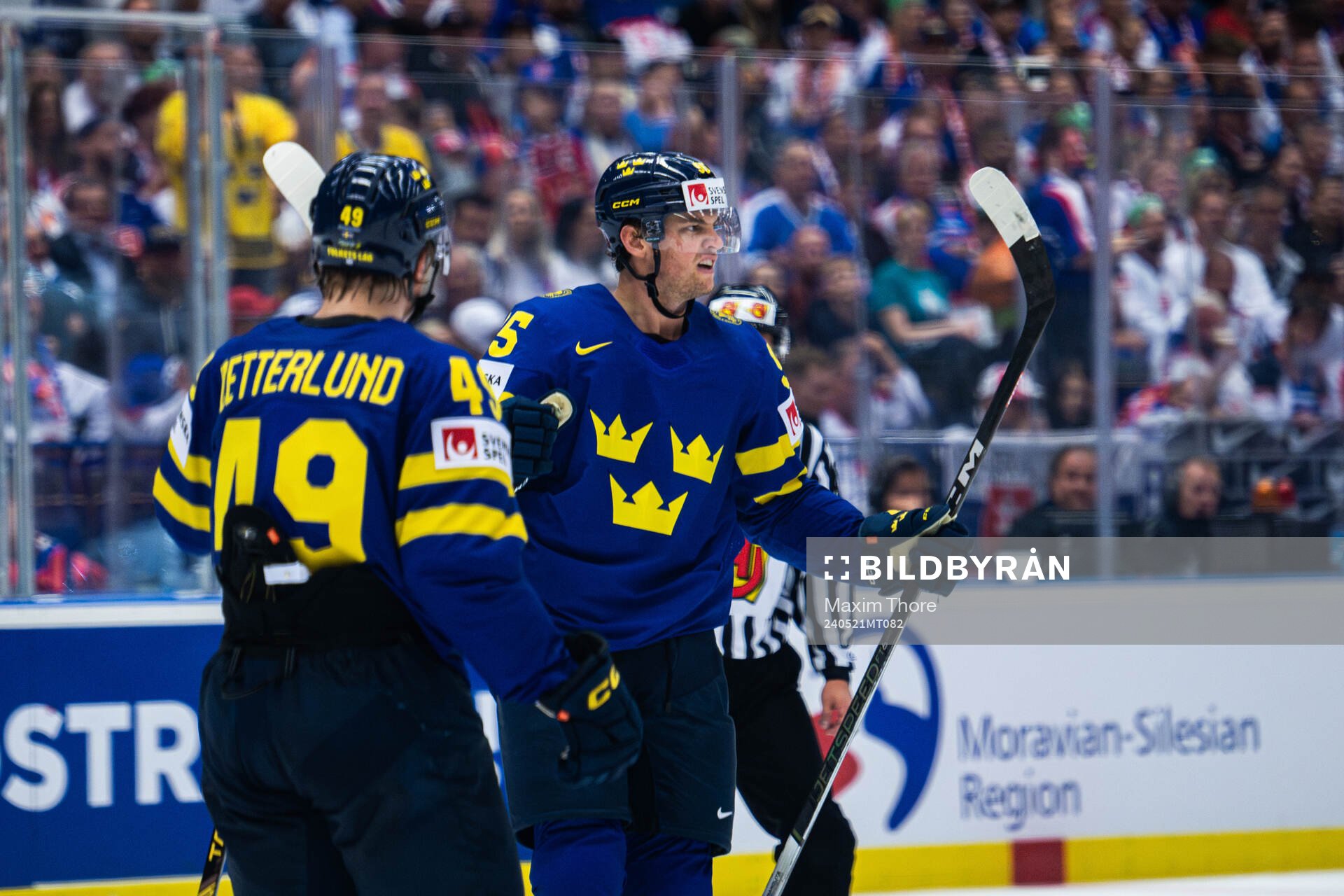 André Burakovsky of Sweden celebrates with Fabian