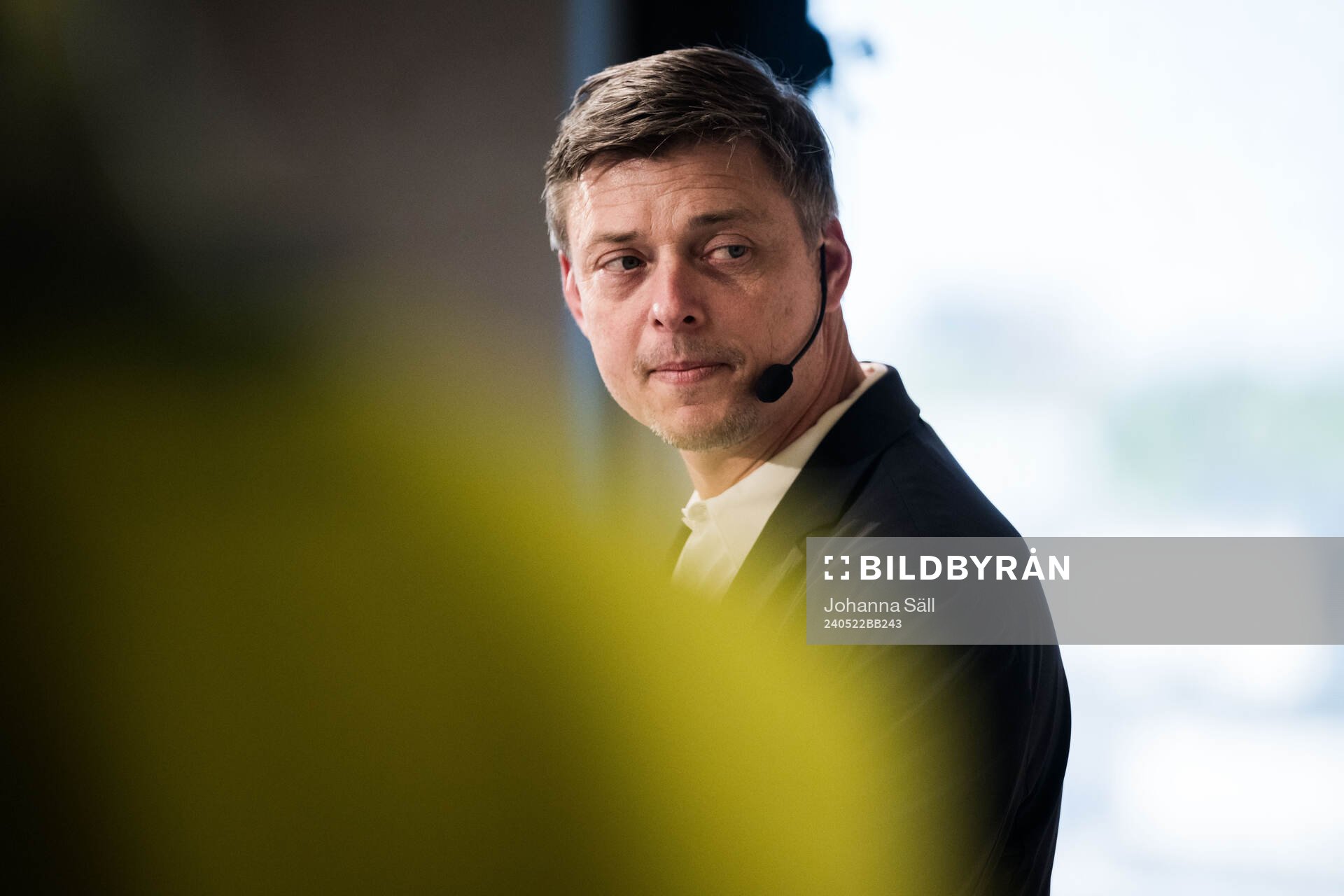 Head coach Jon Dahl Tomasson of the Swedish national