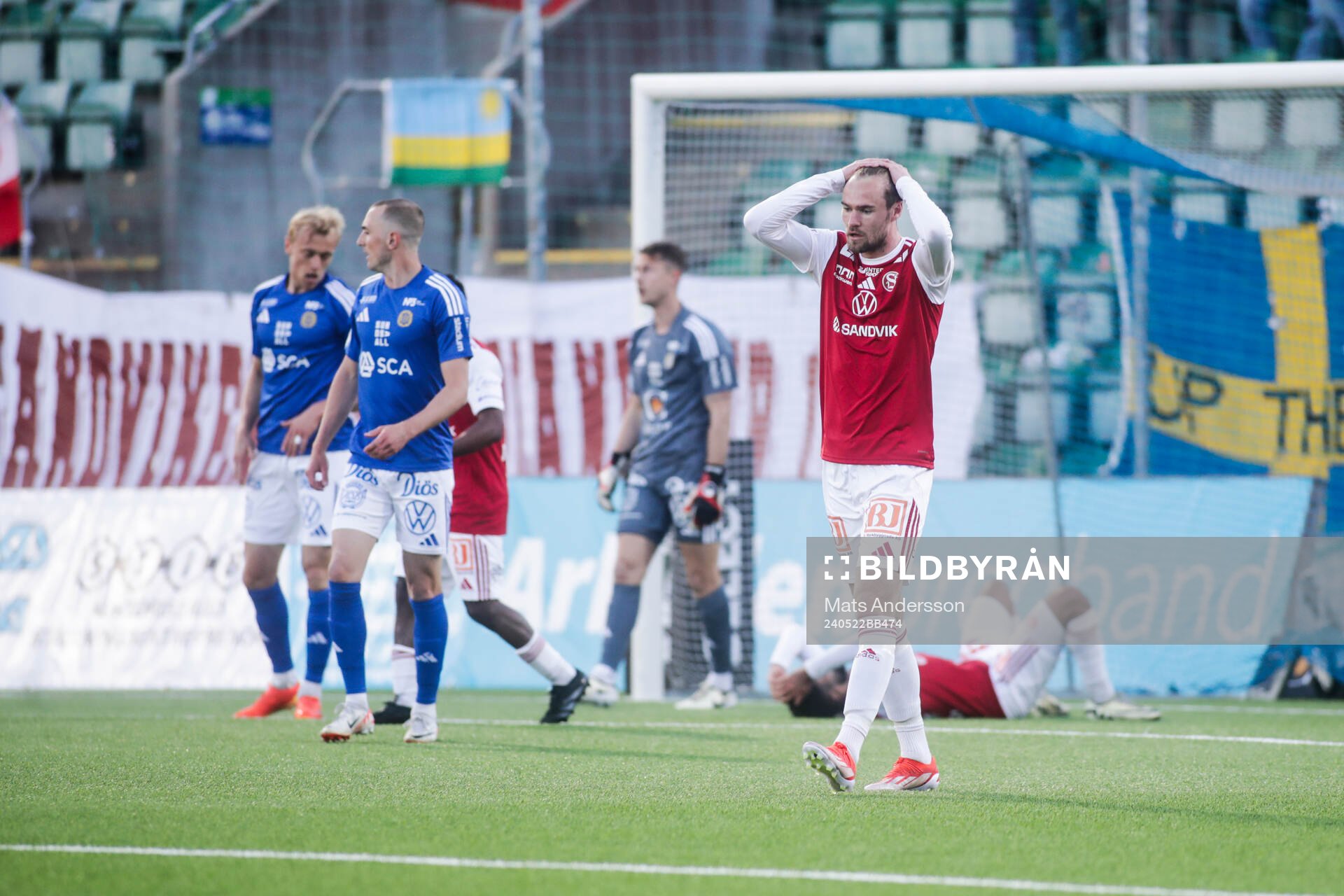 Sandvikens IFs Martin Springfeldt deppar