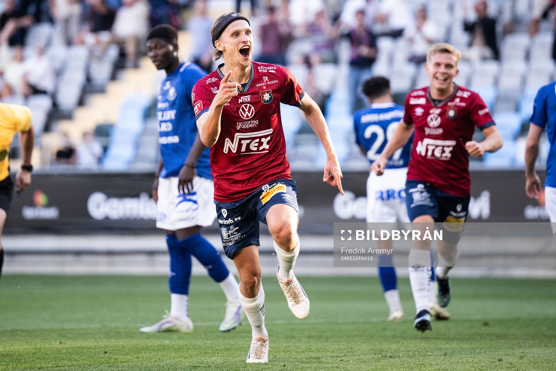 Örgrytes Charlie Vindehall jublar