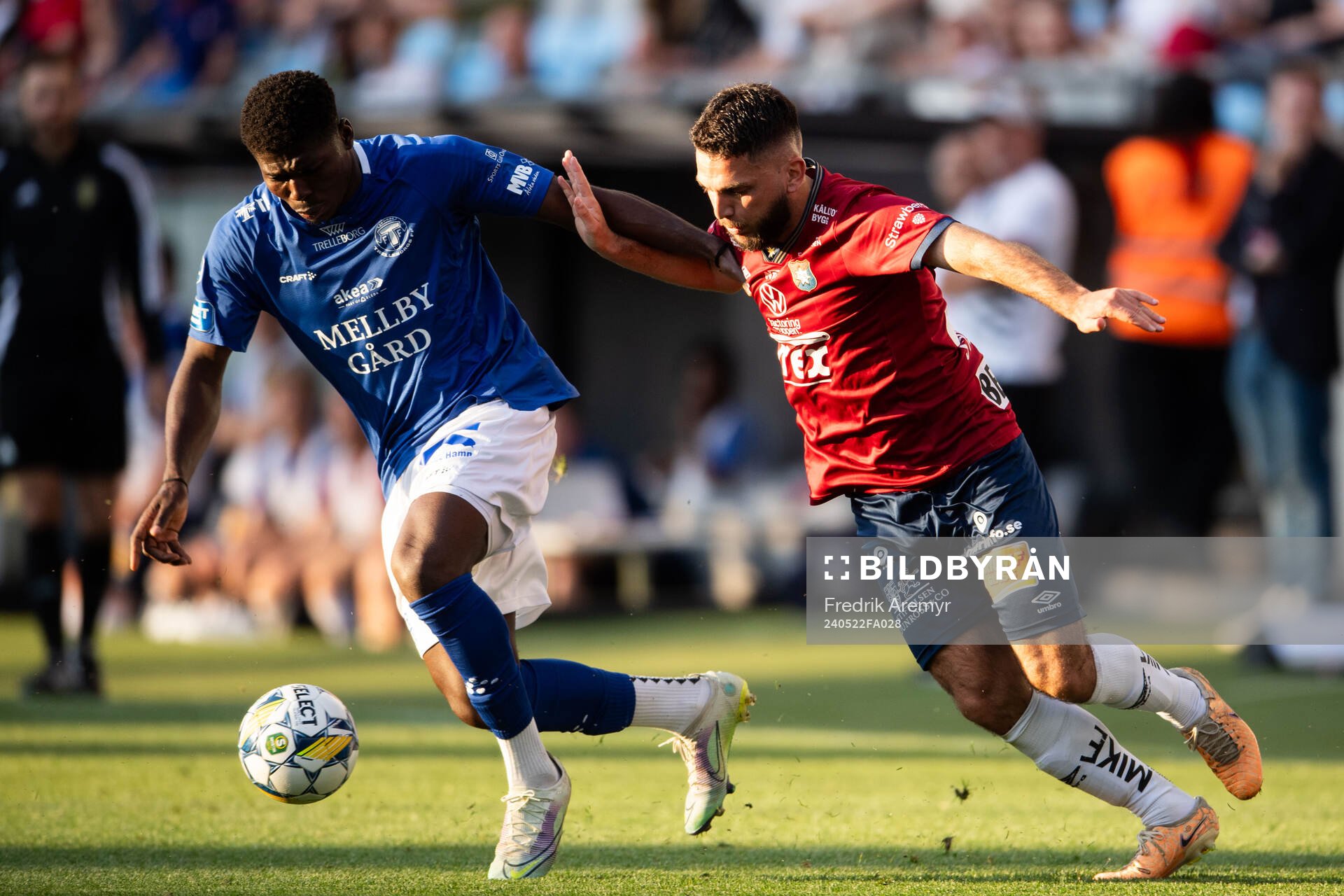 Trelleborgs Abel Ogwuche och Örgrytes Edi Sylisufaj