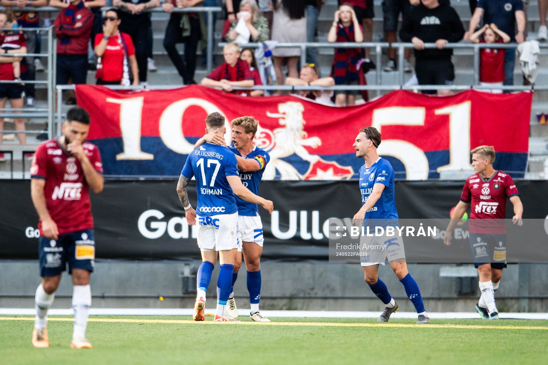 Trelleborgs Filip Bohman jublar med Tobias Karlsson